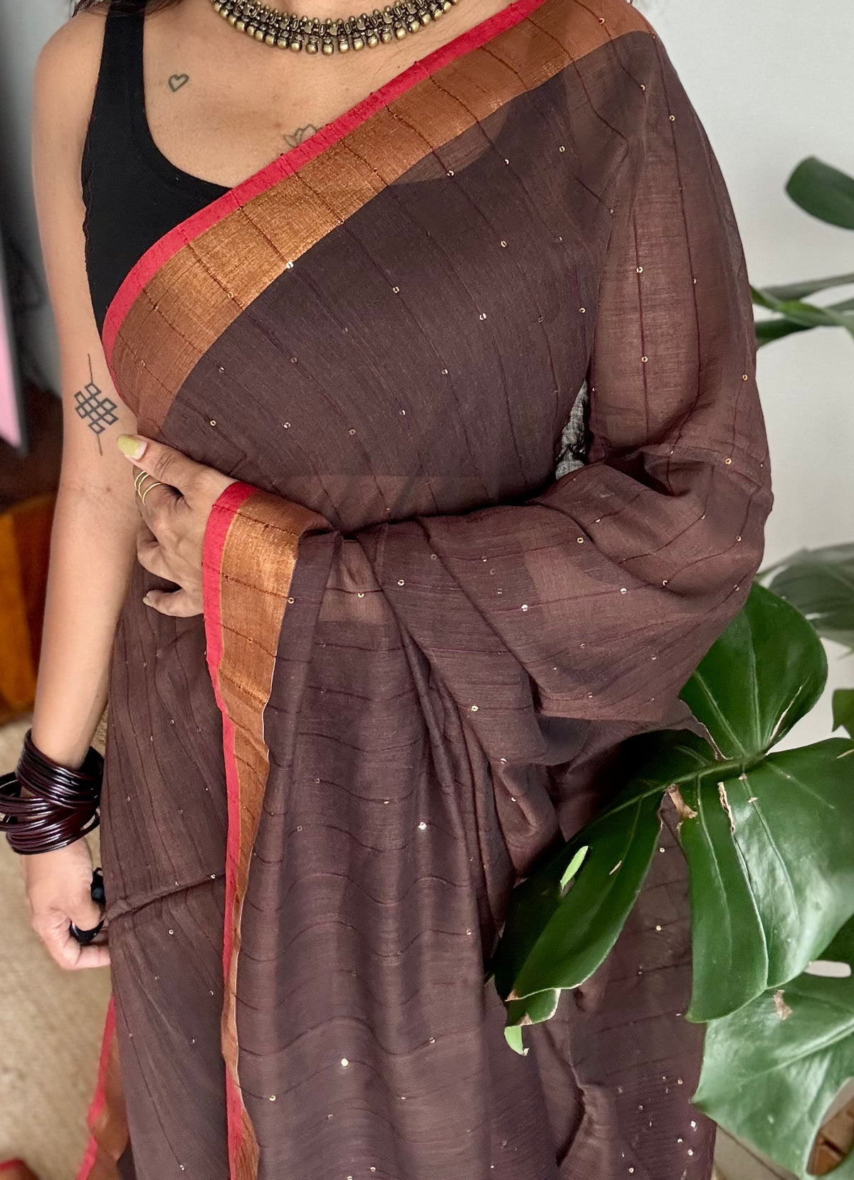 Brown mul cotton saree with sequins and zari border - YCBCMCSE33