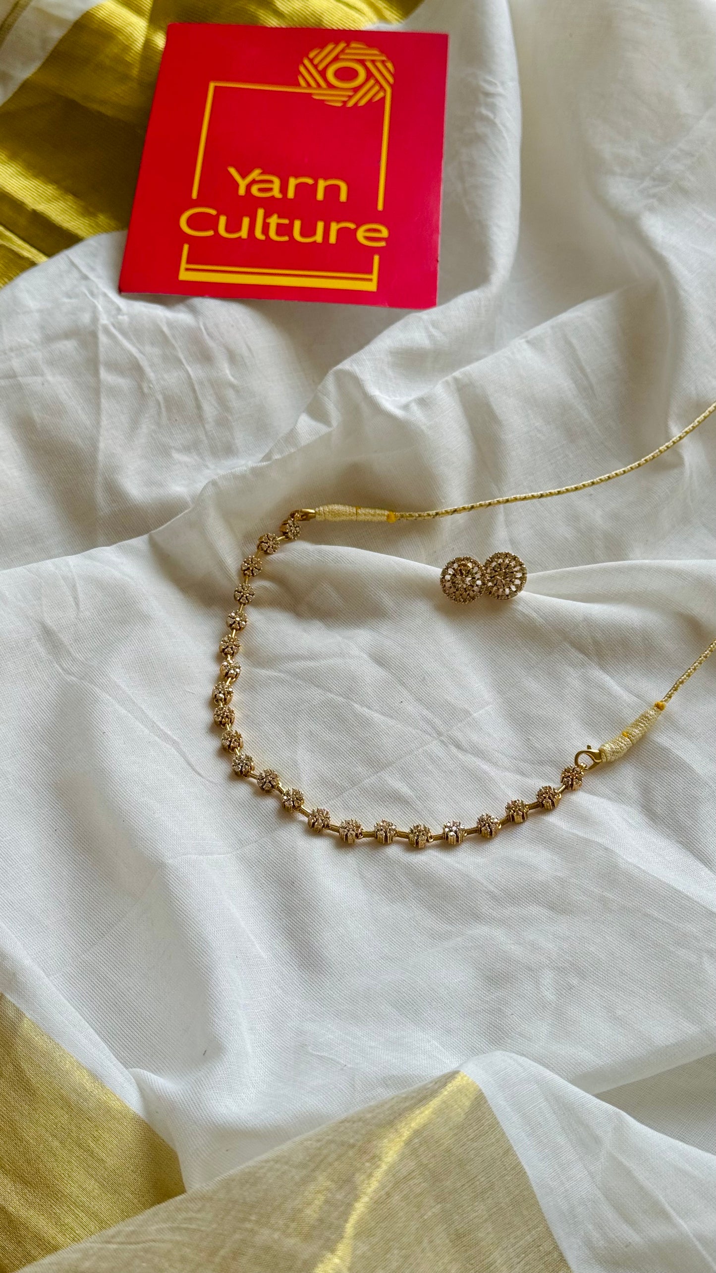 White stone floral necklace with earrings - YCGPNP745