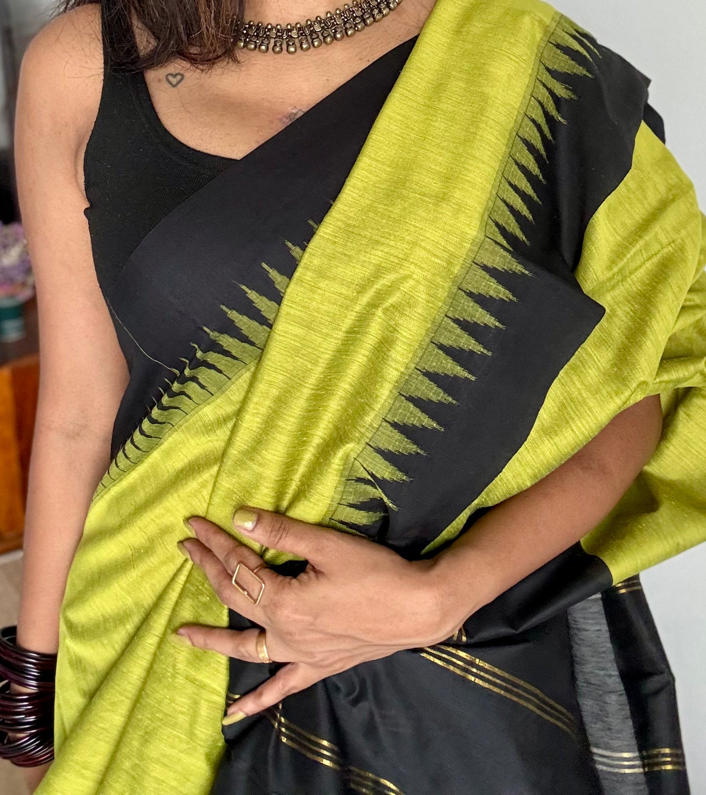 Lime green with black contrast, temple border saree, cotton silk - YCCOTNTBFE60