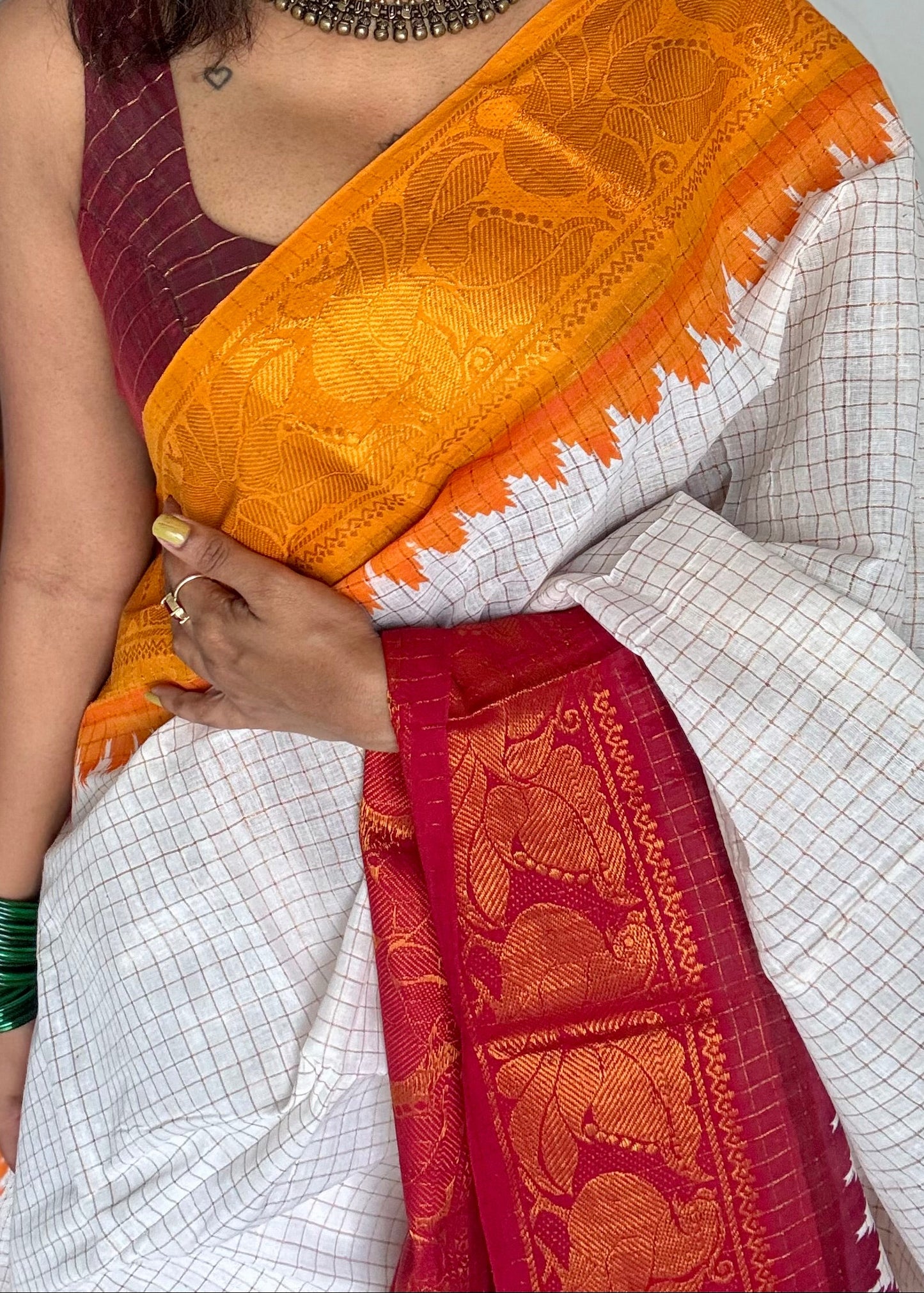 Sungudi cotton checks, off white base, red and yellow dual tone border, soft cotton - YCCOTNMSFE279