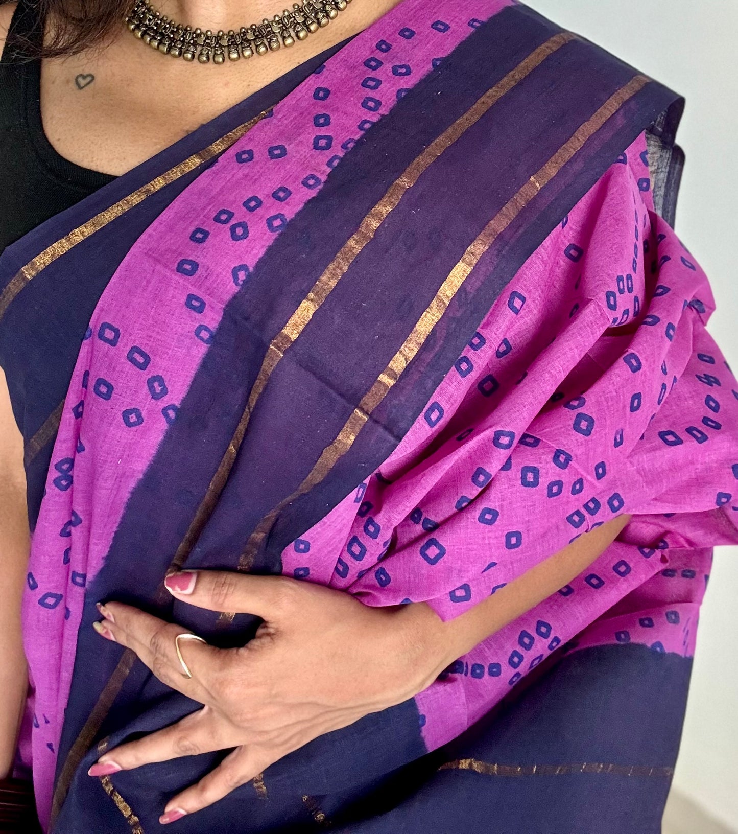 Purple with dark blue contrast, kattuchayam dyed madurai cotton saree - YCCOTNMA237