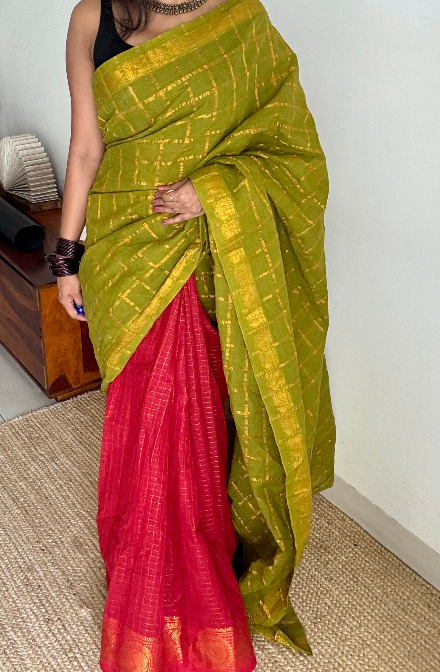 Green with chilli red checks, sungudi cotton half-half saree - YCCOTNIDMA282