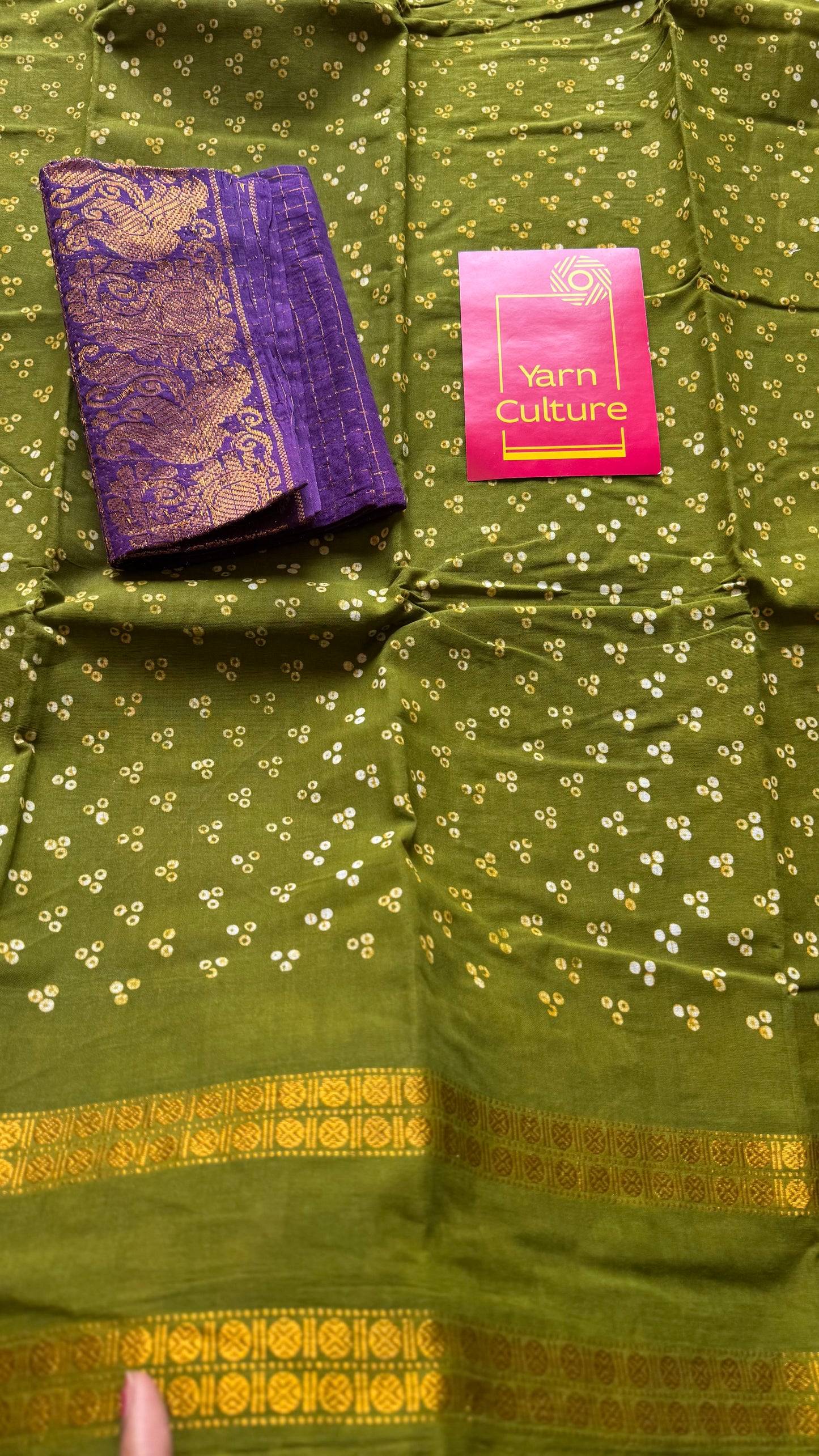 Green, wax dot printed sungudi, kattuchayam dyed madurai cotton - YCCOTNMSAP149
