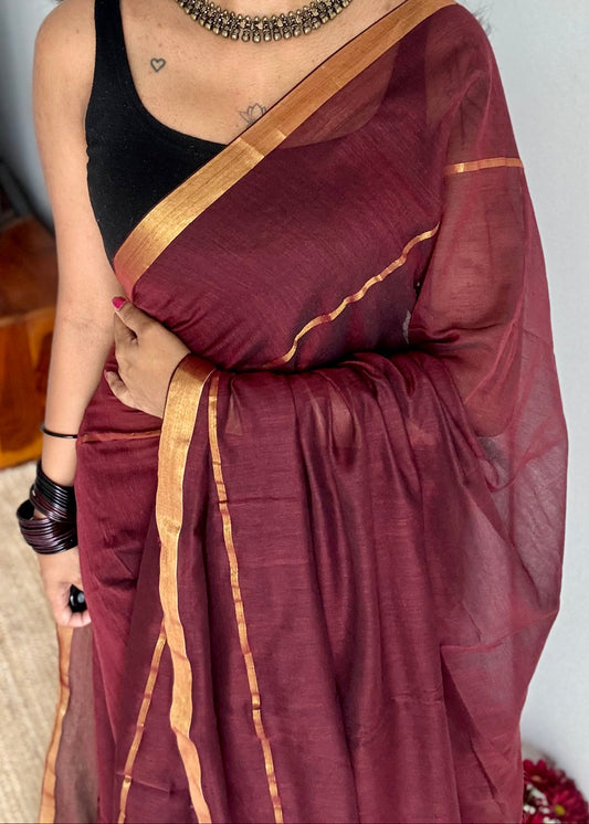 Brownish red dual tone mul, antique gold zari, gap border pattern - YCBCMCGZSE72