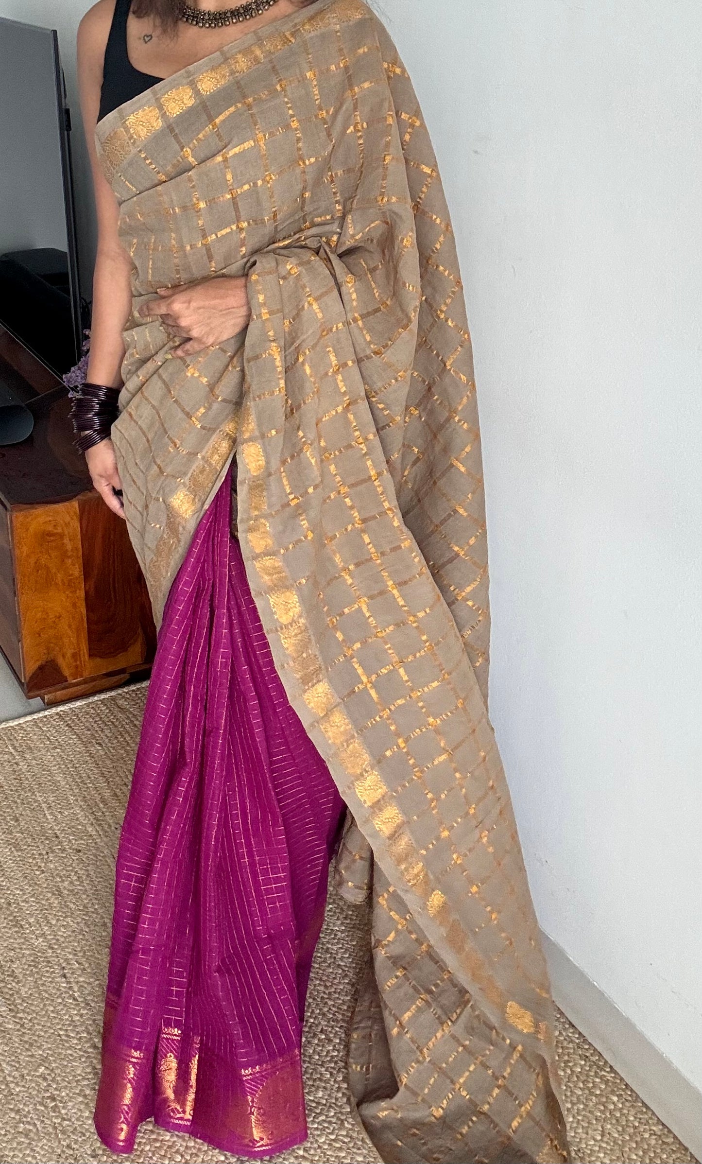 Warm grey with magenta, sungudi cotton half-half saree - YCCOTNMSFE344