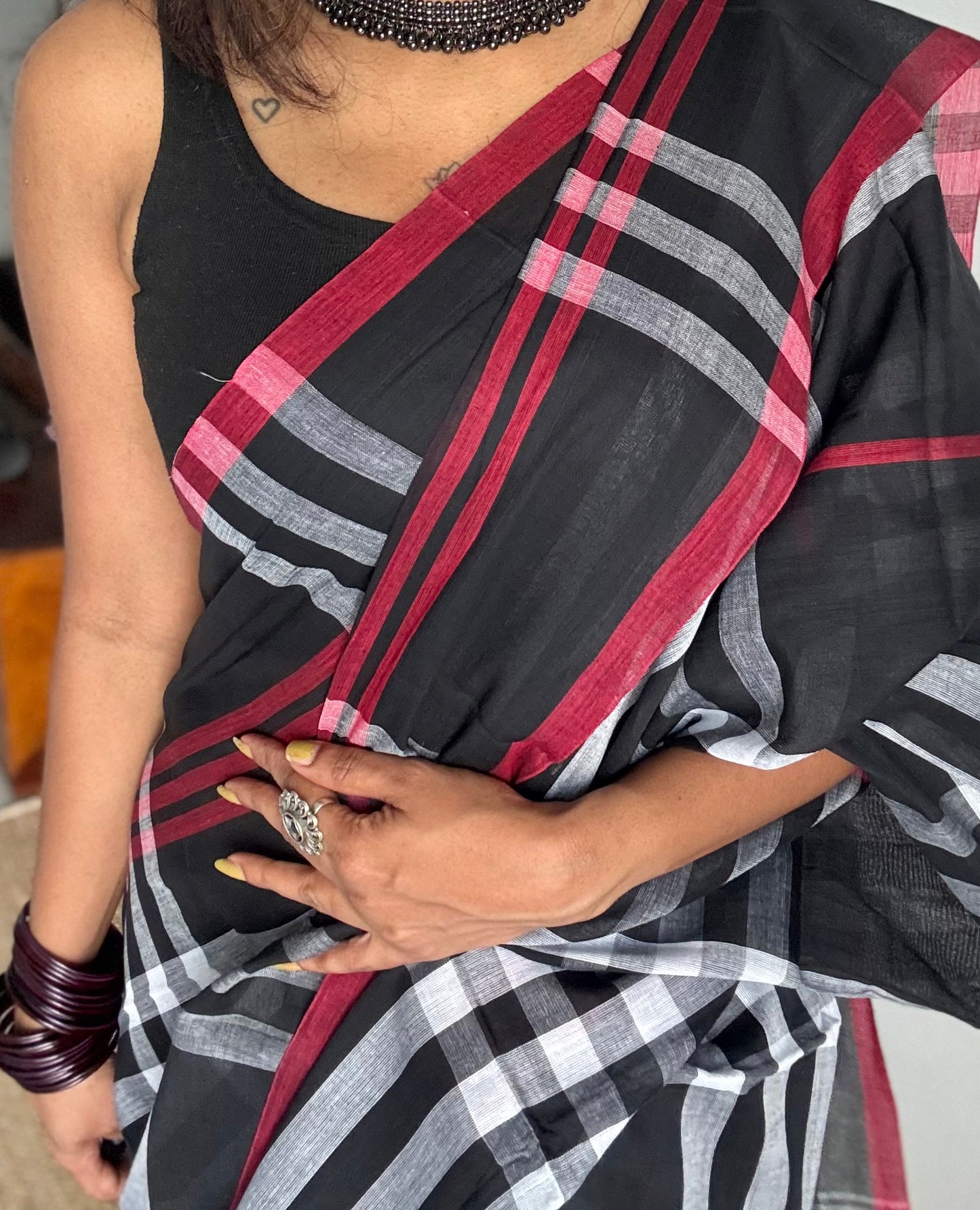 Dhonekhali handloom soft cotton saree, black with white and red big checks - YCBCDFE248