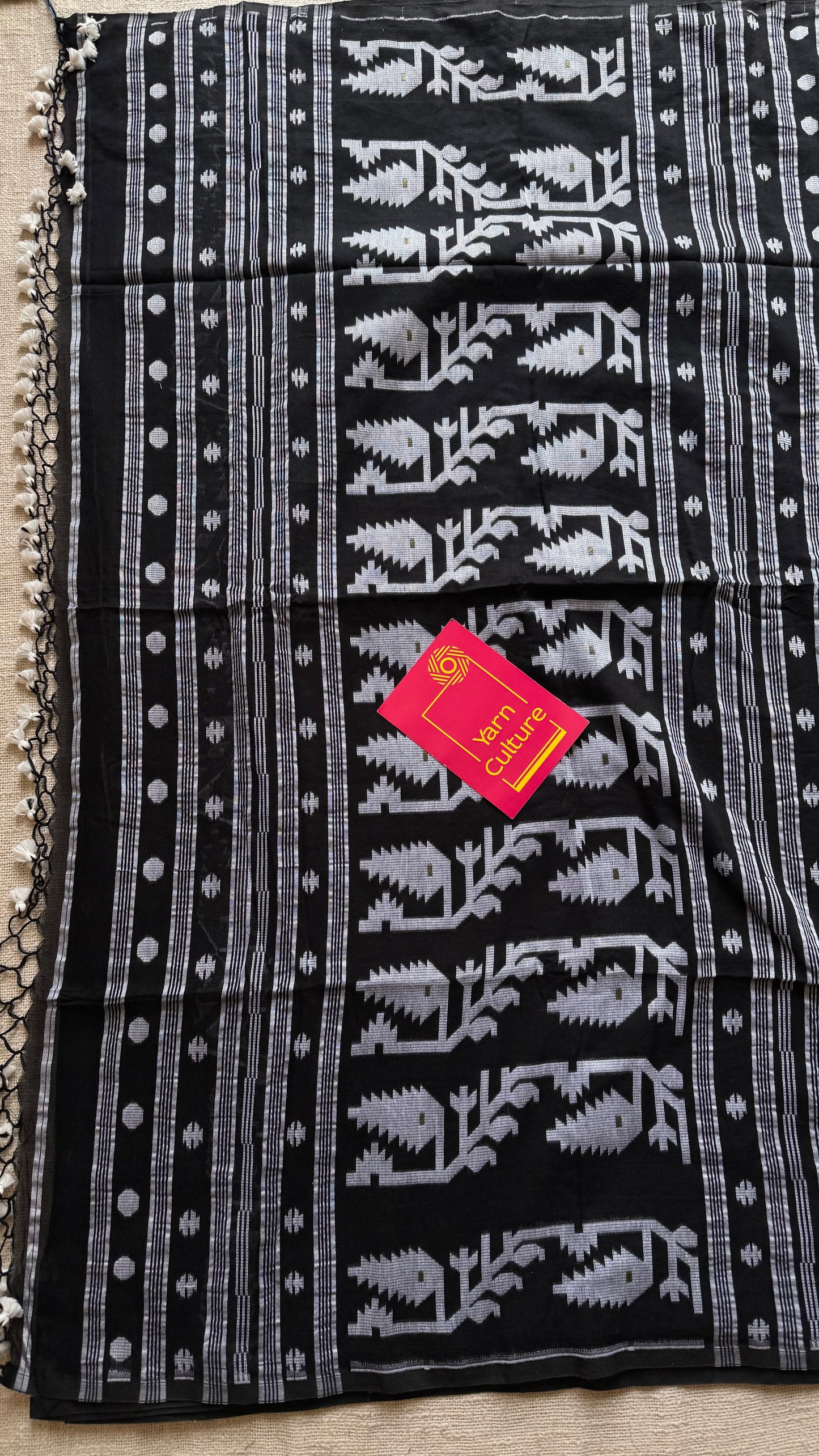 Black with white contrast jamdani saree in soft handloom cotton - YCBCJDFE377