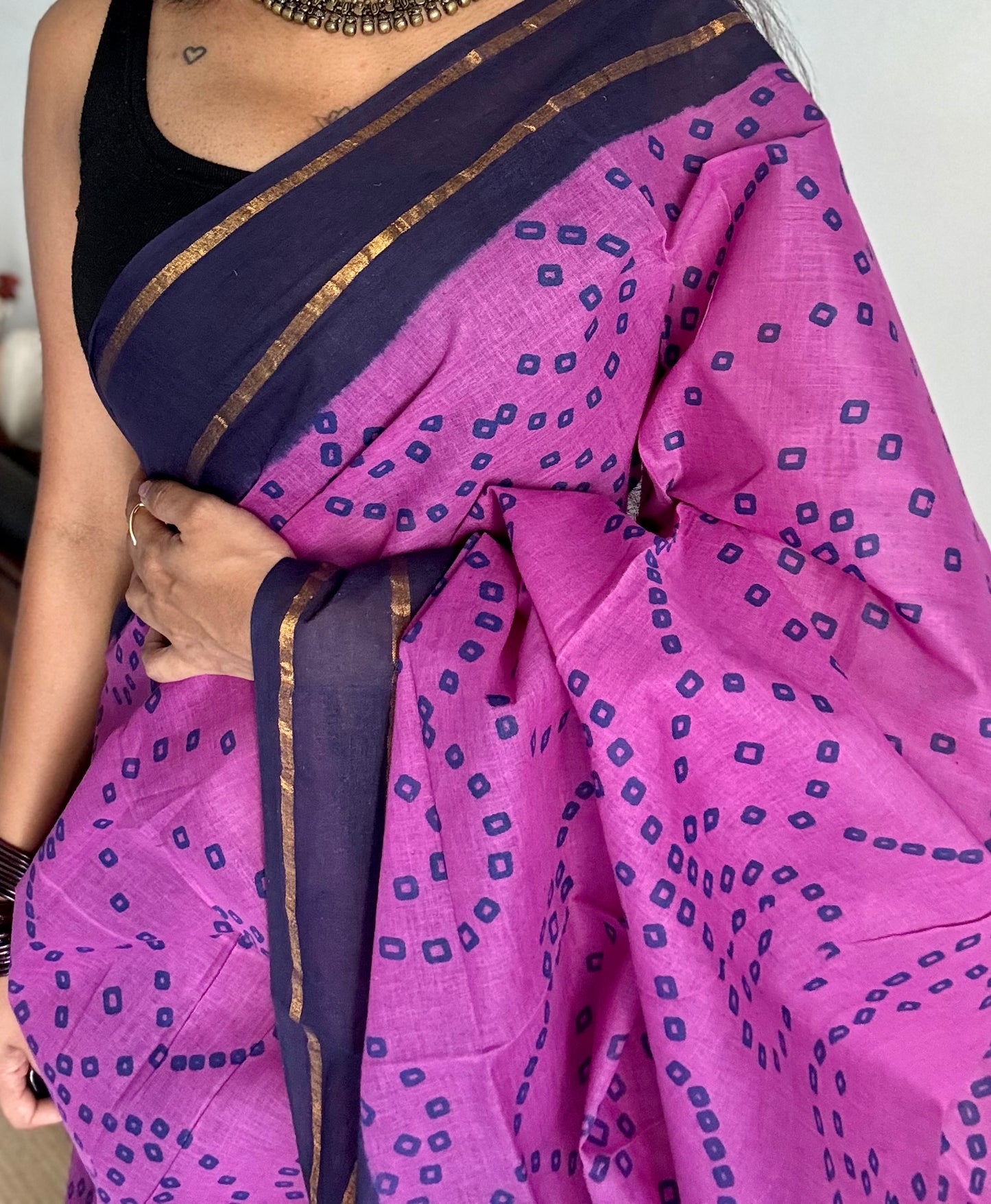 Purple with dark blue contrast, kattuchayam dyed madurai cotton saree - YCCOTNMA237