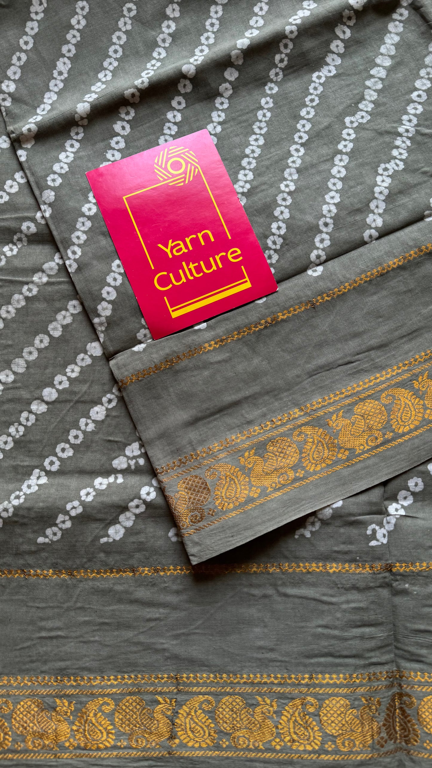 Light grey wax dot printed sungudi, kattuchayam dyed madurai cotton - YCCOTNMSAP157