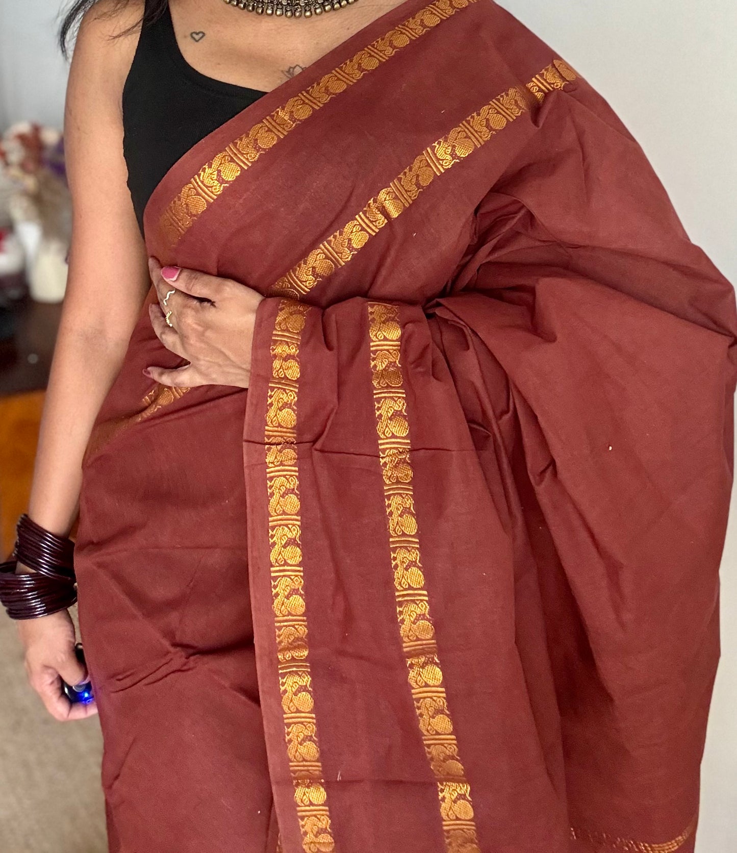 Brown rettaipettu peacock gap border, kattuchayam dyed madurai cotton saree  - YCCOTNMSAP96