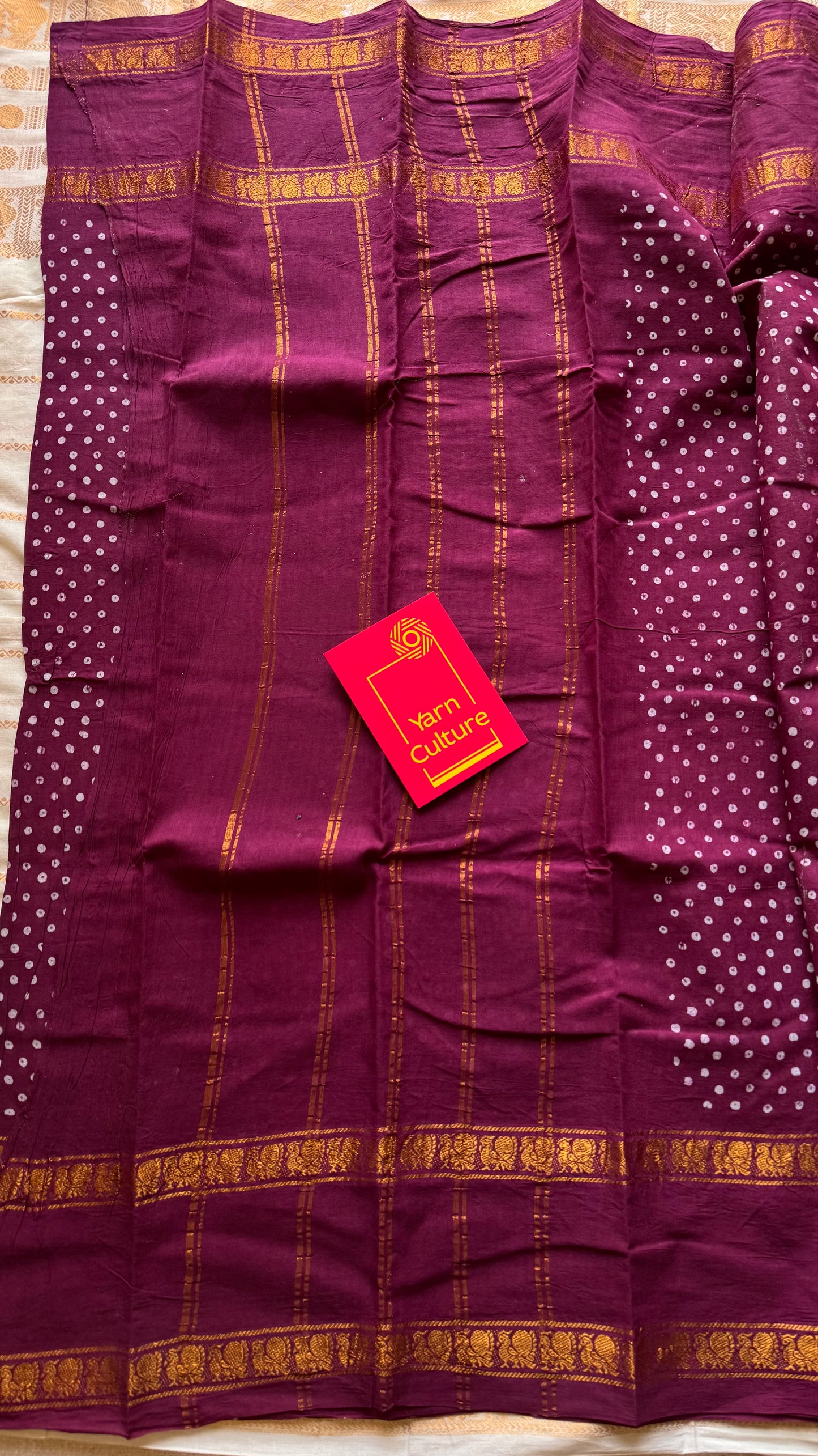 Raspberry maroon wax dot printed sungudi, kattuchayam dyed madurai cotton saree  - YCCOTNMA260