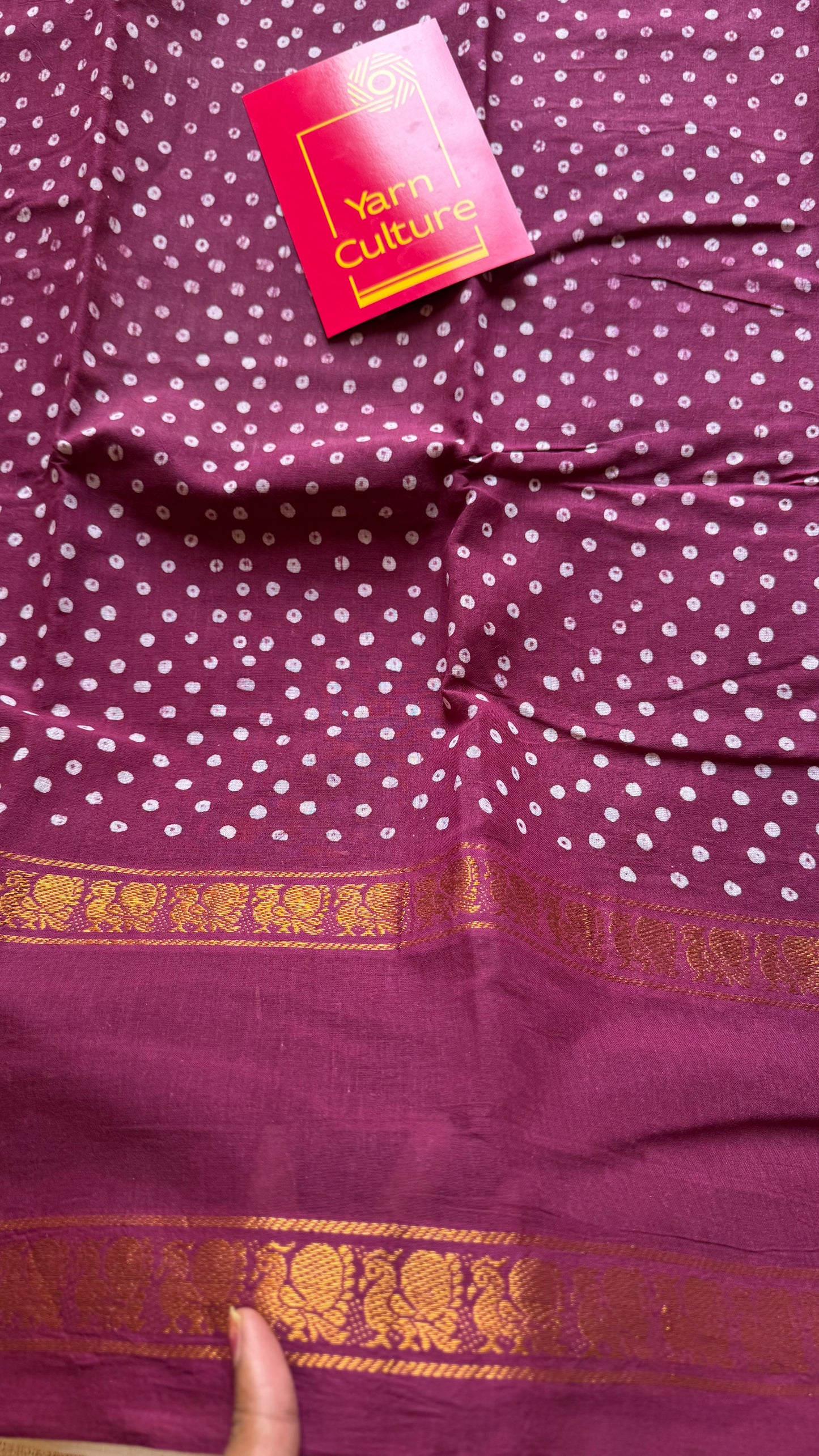 Raspberry maroon wax dot printed sungudi, kattuchayam dyed madurai cotton saree  - YCCOTNMA260