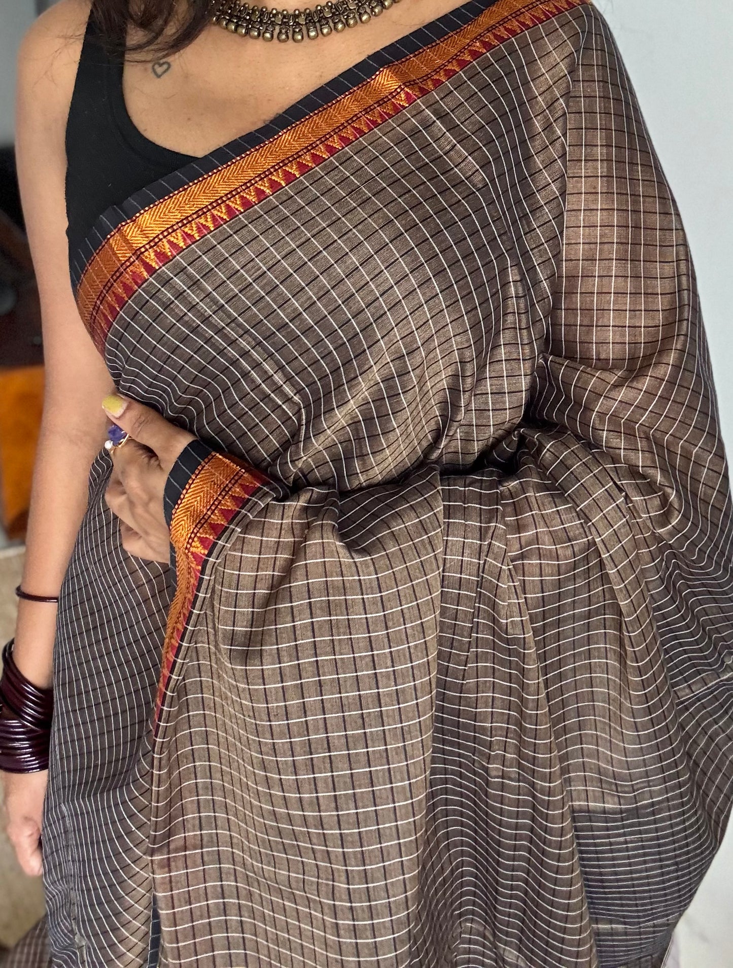 Grey with black checks, cotton silk blend, premium narayanpet saree - YCWOTDFE245