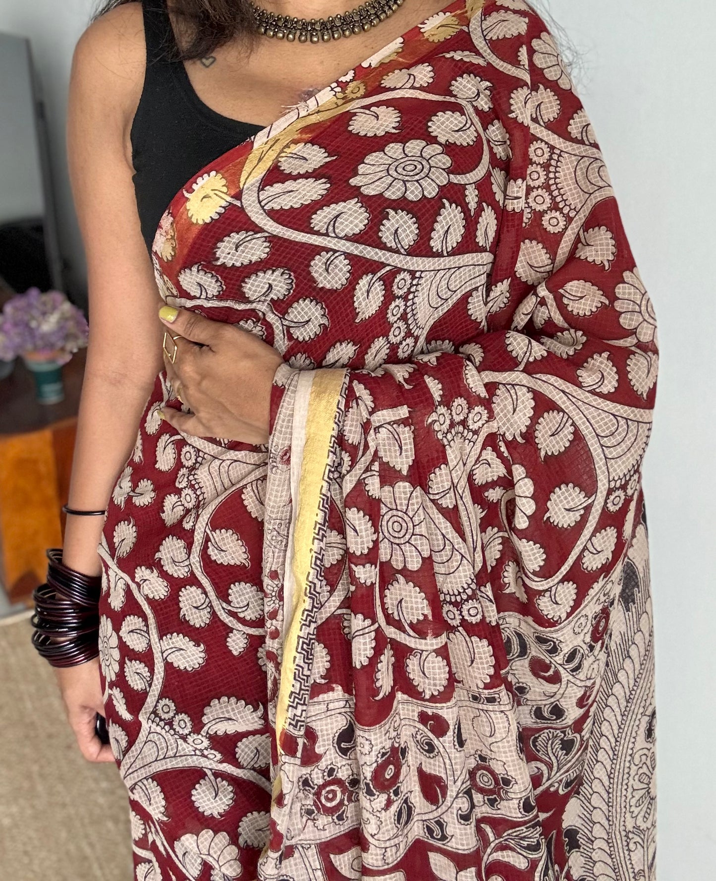 Red cream floral kalamkari saree in kota, with zari border - YCWOTDKKFE17