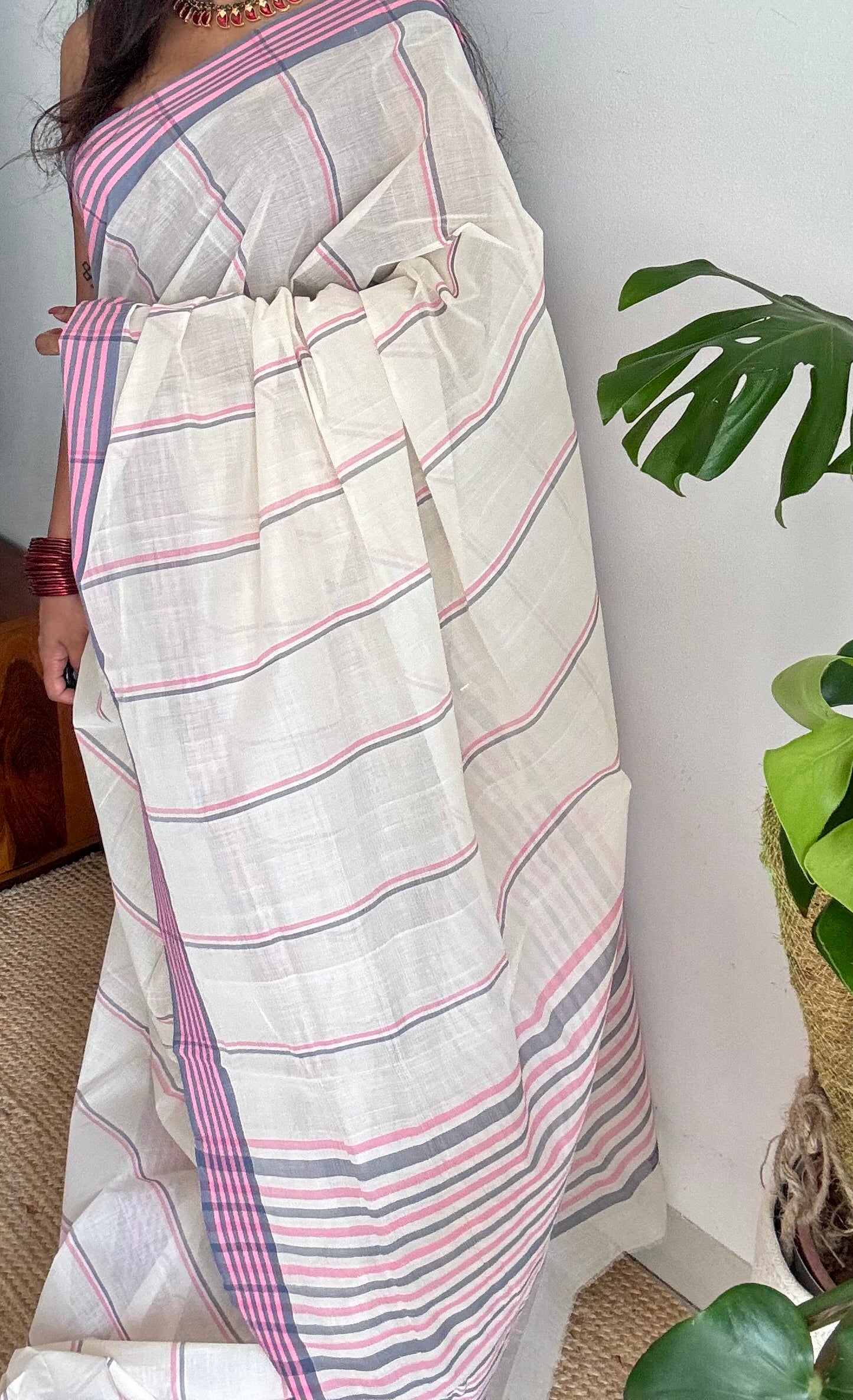 Handloom, woven in Chendamangalam Looms, ivory with grey pink border, striped soft cotton saree - Handloom ivory grey pink border