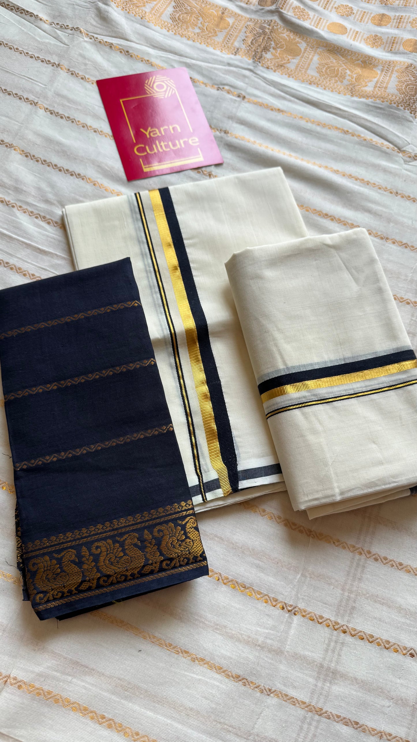 Set mund, handwoven from Chendamangalam looms, black and gold - YCIEON145