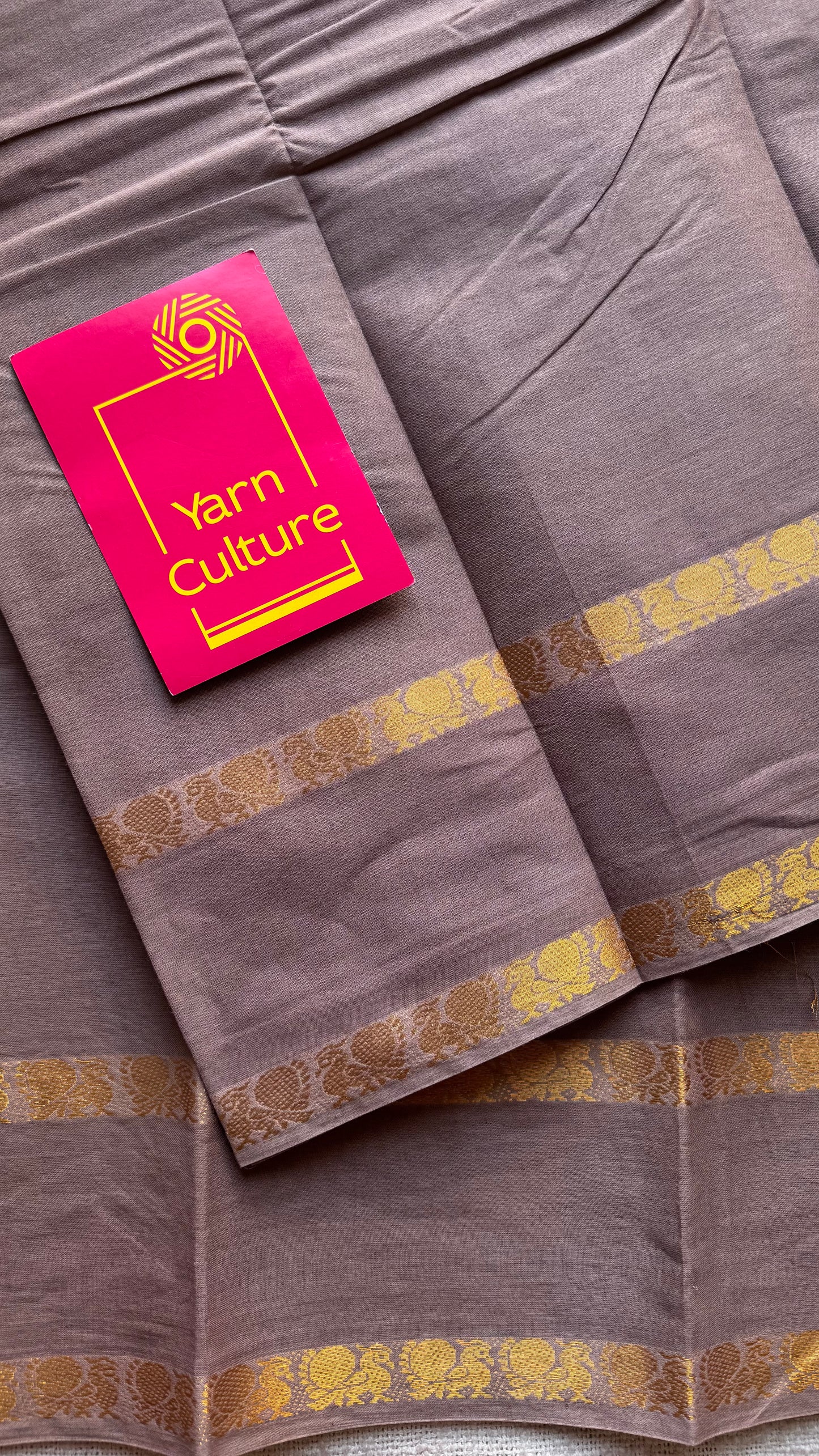 Light beige brown rettaipettu peacock double bordered, kattuchayam dyed madurai cotton saree - YCCOTNMSFE329