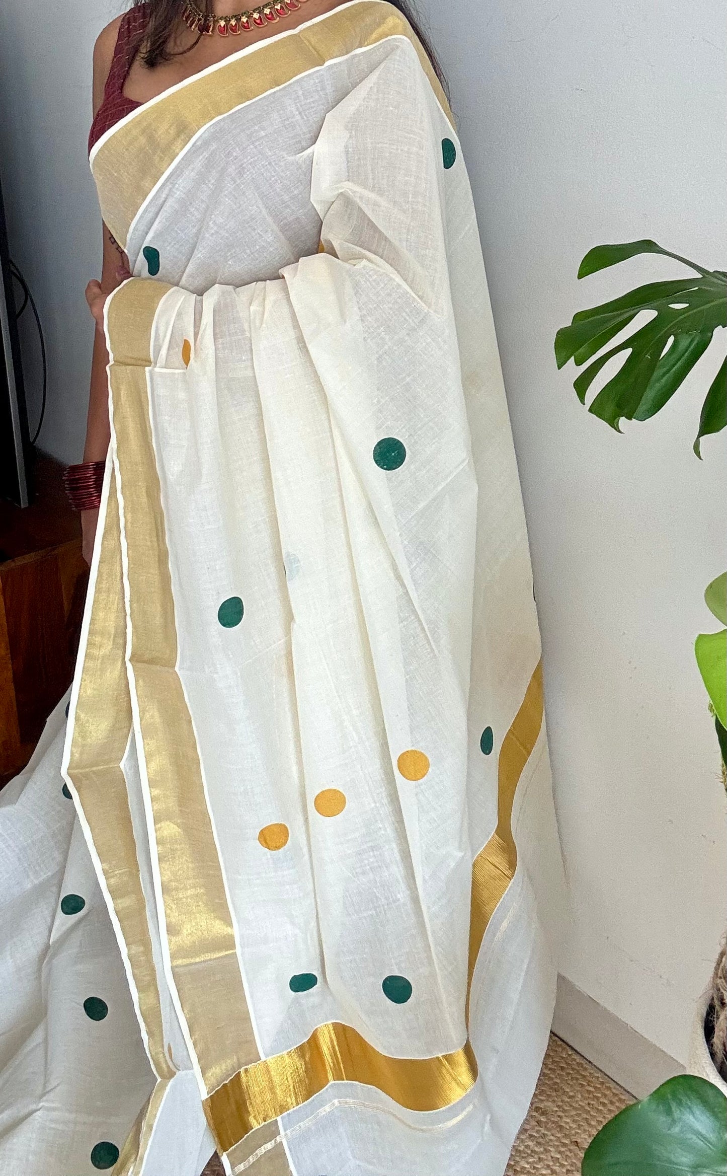 Ivory and gold soft cotton kasavu saree, dark green and yellow polka - YCIEON71