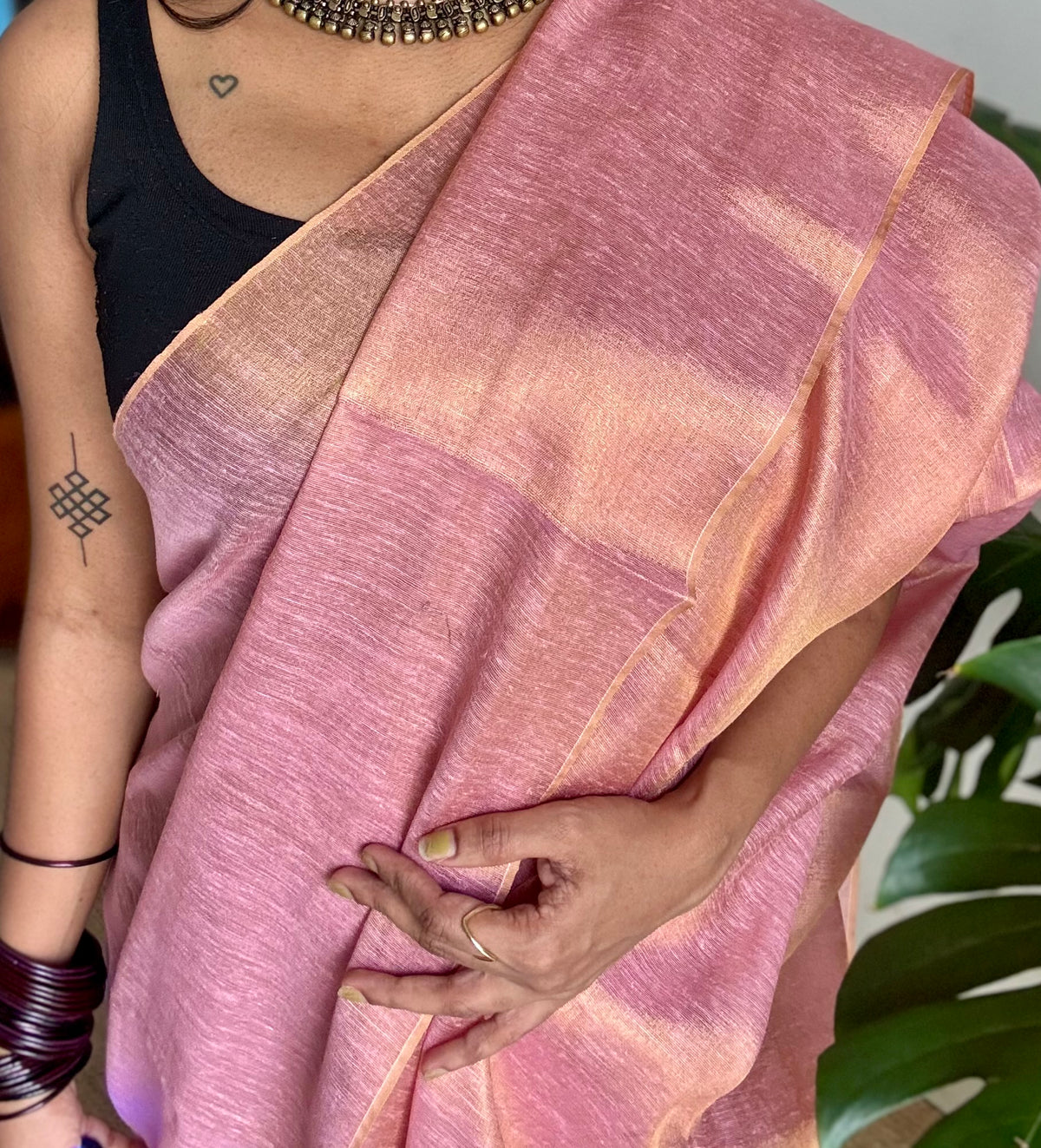 Baby pink with gold, dual tone metallic tissue linen saree - YCBCLTOC53