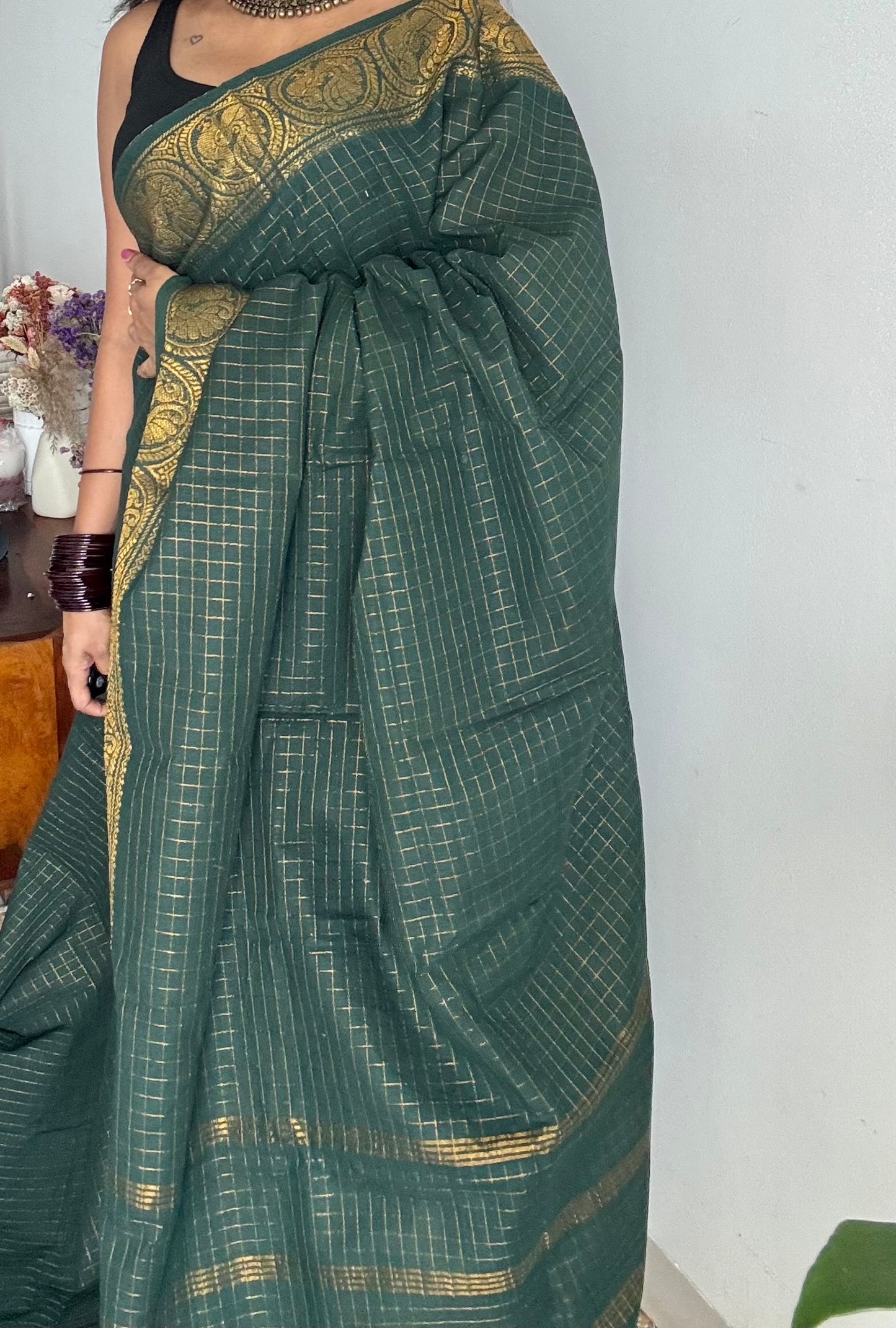 Dark green zari checkered sungudi, kattuchayam dyed madurai cotton - YCCOTNMSAP114