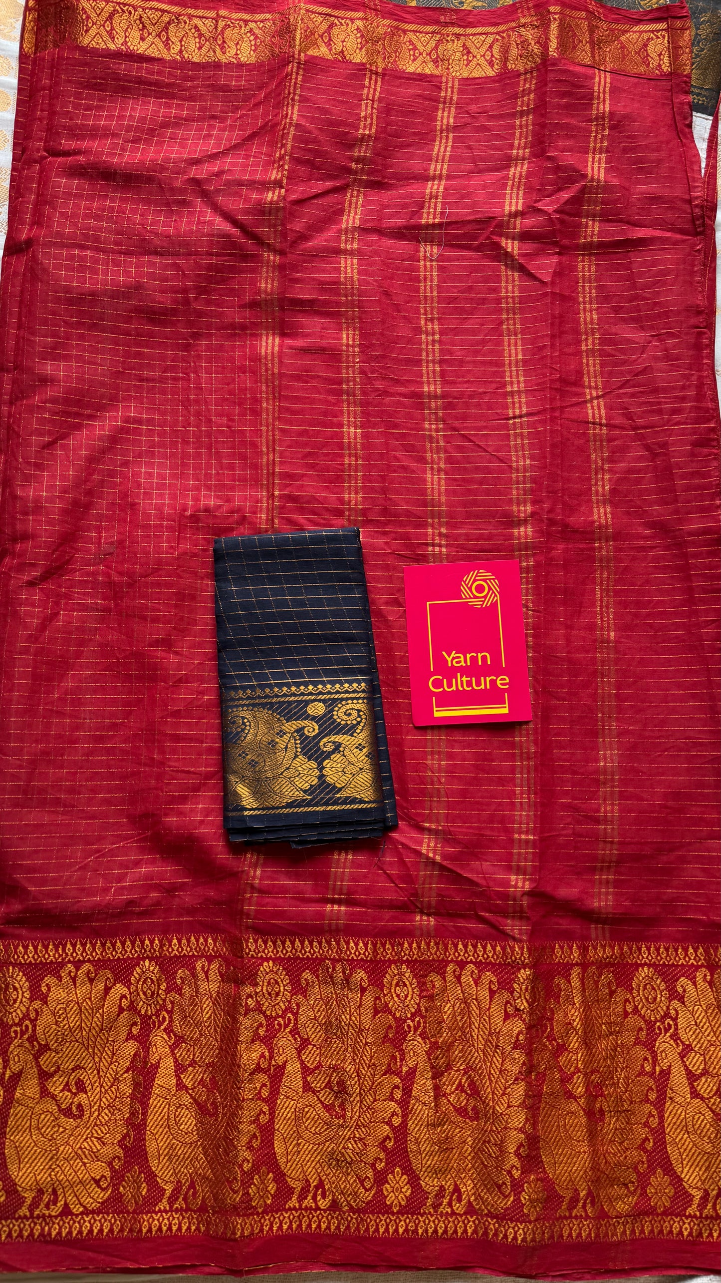 Chilli red with ivory and red border, sungudi cotton half-half saree - YCCOTNIDMA294