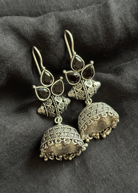 Oxidised silver hook earrings, black stone - YCOSED251