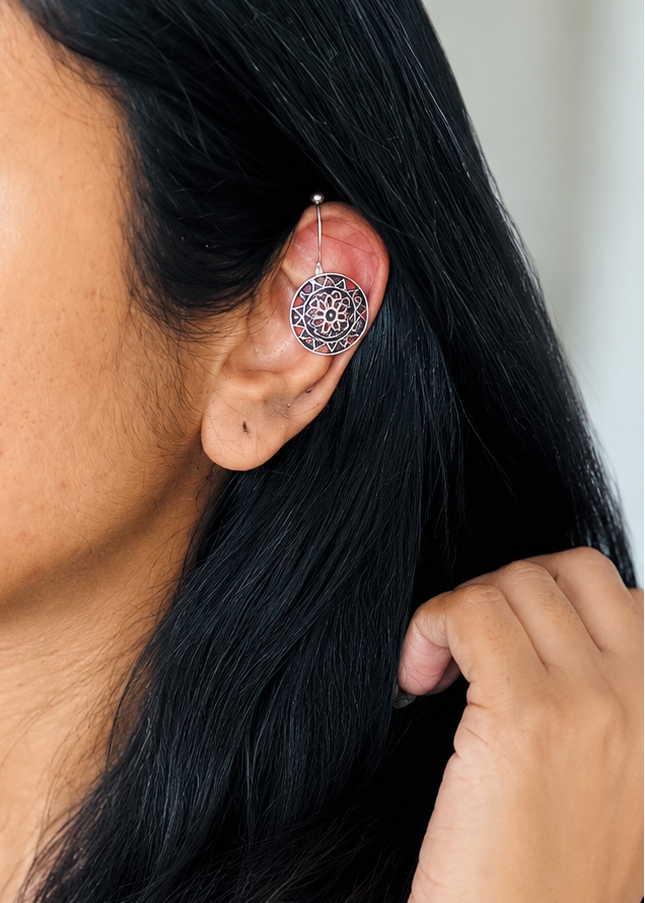 Bugadi clip-on (non pierced), oxidised silver - YCOSEBU538