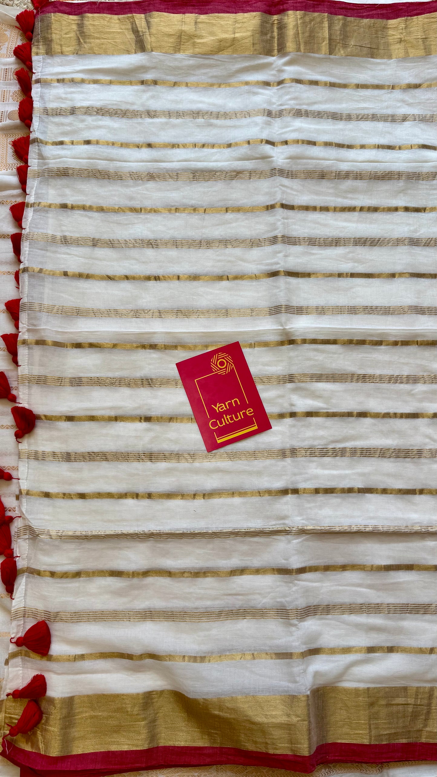 Ivory mul saree, gold stripes with red border - YCIEON04