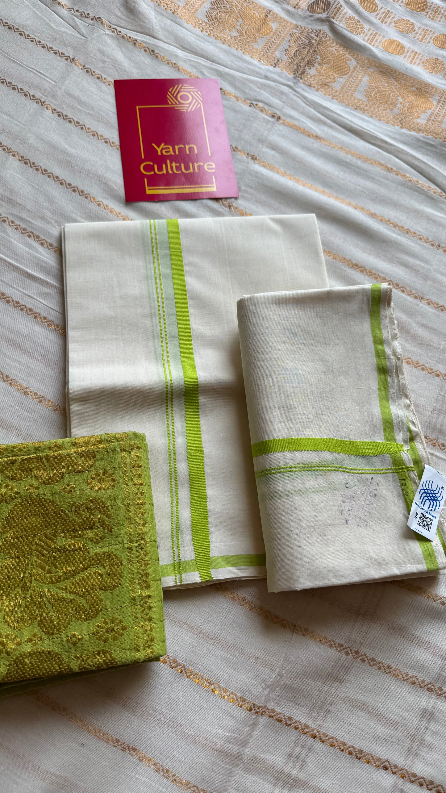Set mund, handwoven from Chendamangalam looms, lime green - YCIEON142