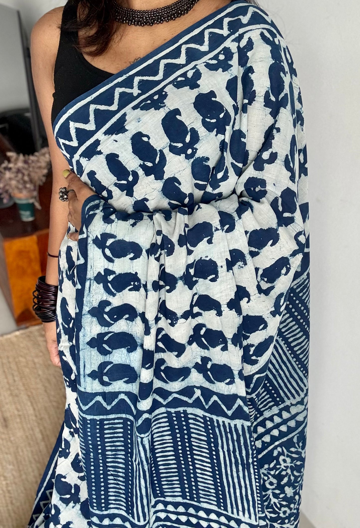 Nilaya - An abode of blue with indigo paisley motifs, block print, soft cotton - YCWOTDNOBP96