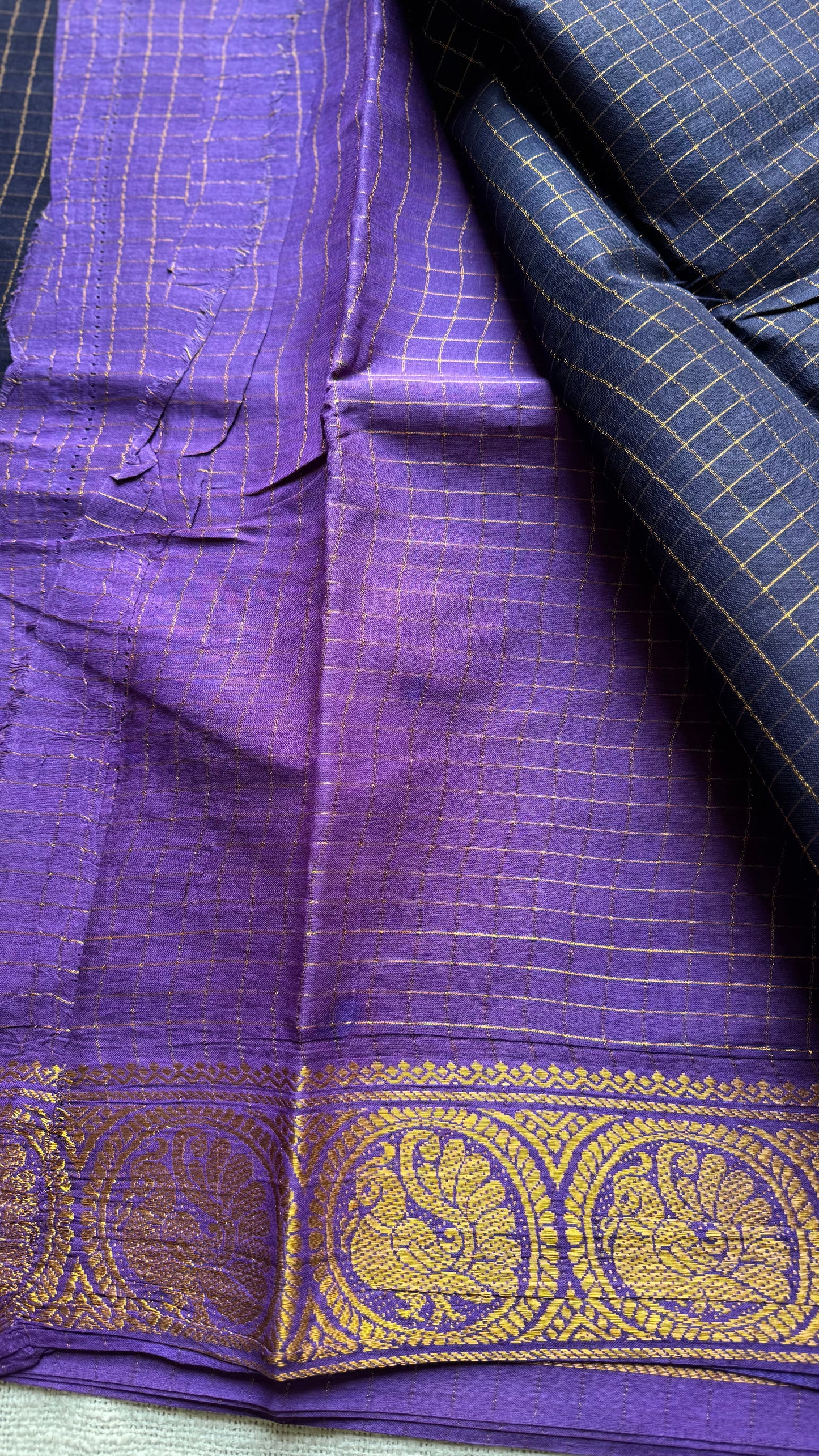 Dark blue with purple checkered sungudi, madurai cotton - YCCOTNSUDE40