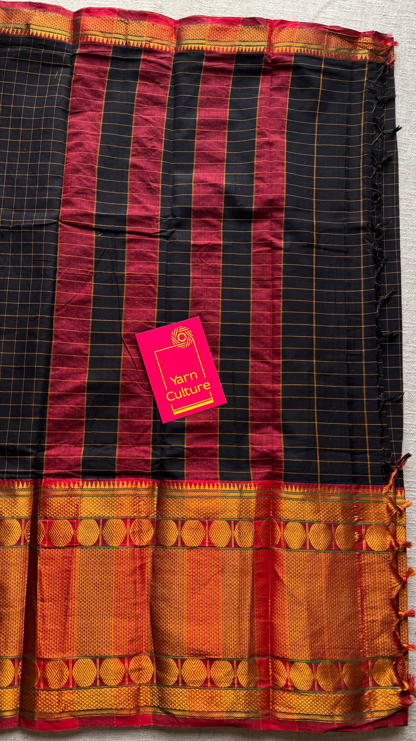 Black checkered premium narayanpet soft cotton with wide zari border - YCWOTDNPNO78