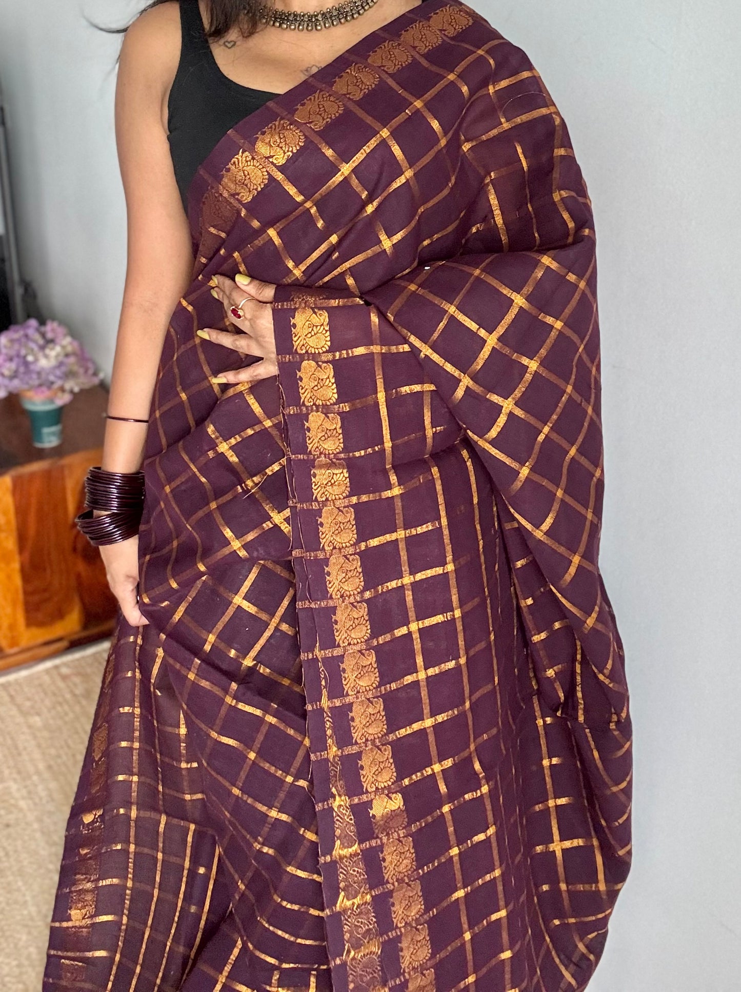 Purple brown pavithra kattam kattuchayam dyed madurai cotton saree - YCCOTNMSFE128