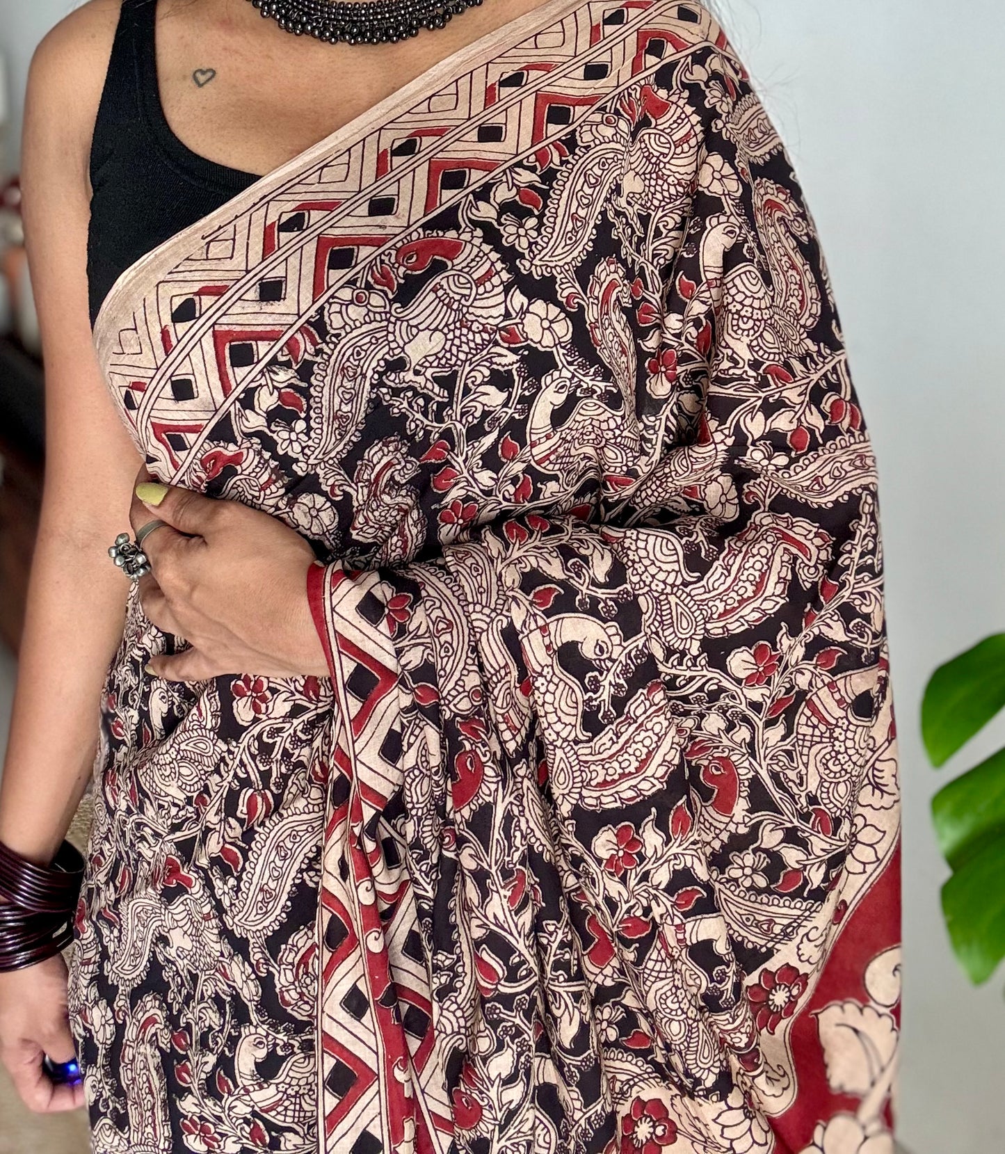Black with red kalamkari saree, floral vines, soft cotton - YCWOTDMA352