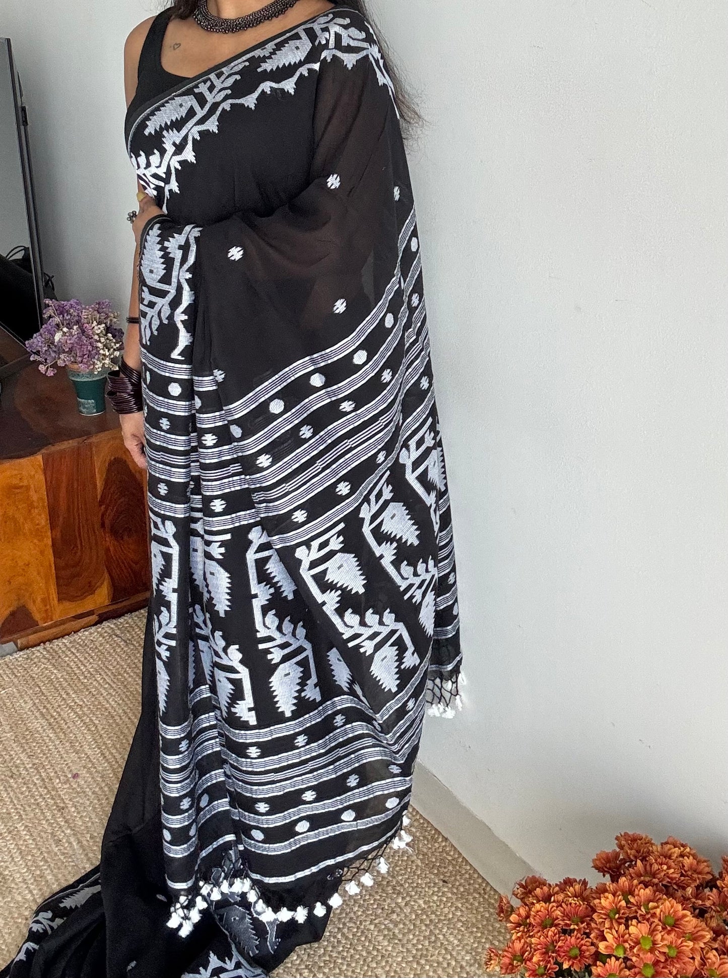 Black with white contrast jamdani saree in soft handloom cotton - YCBCJDFE377
