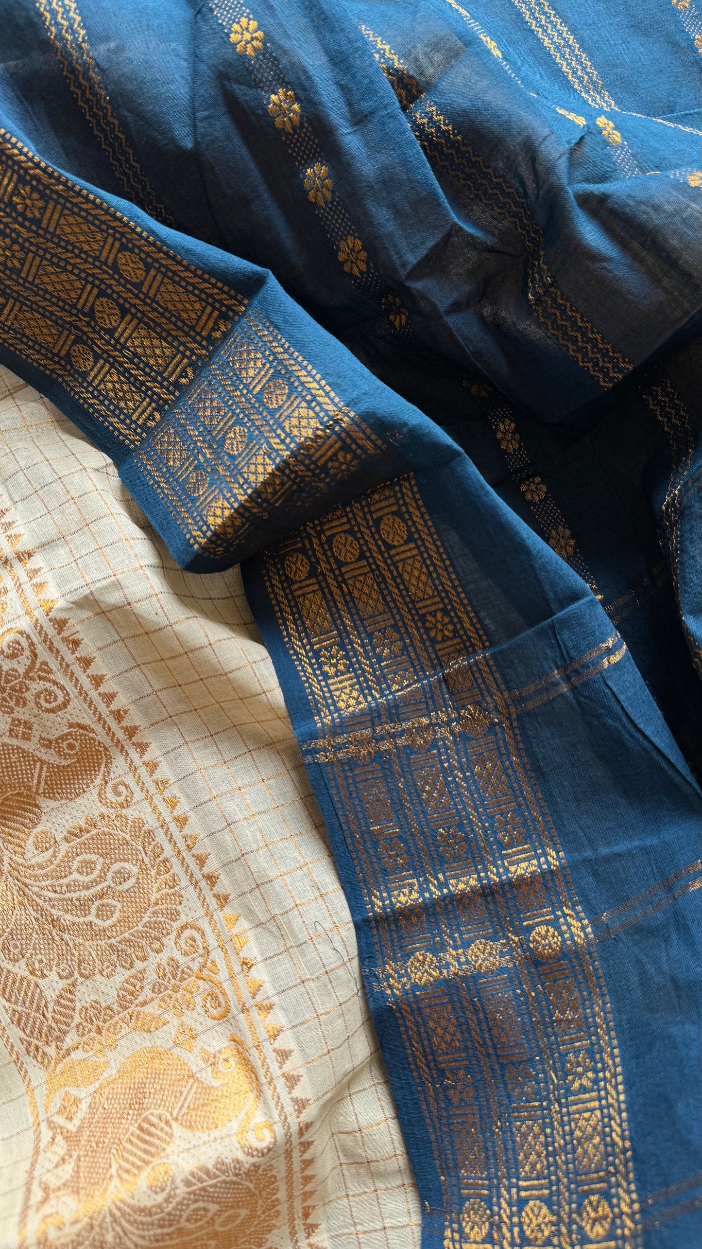 Teal and ivory, sungudi cotton half-half saree - YCCOTNIDMA310