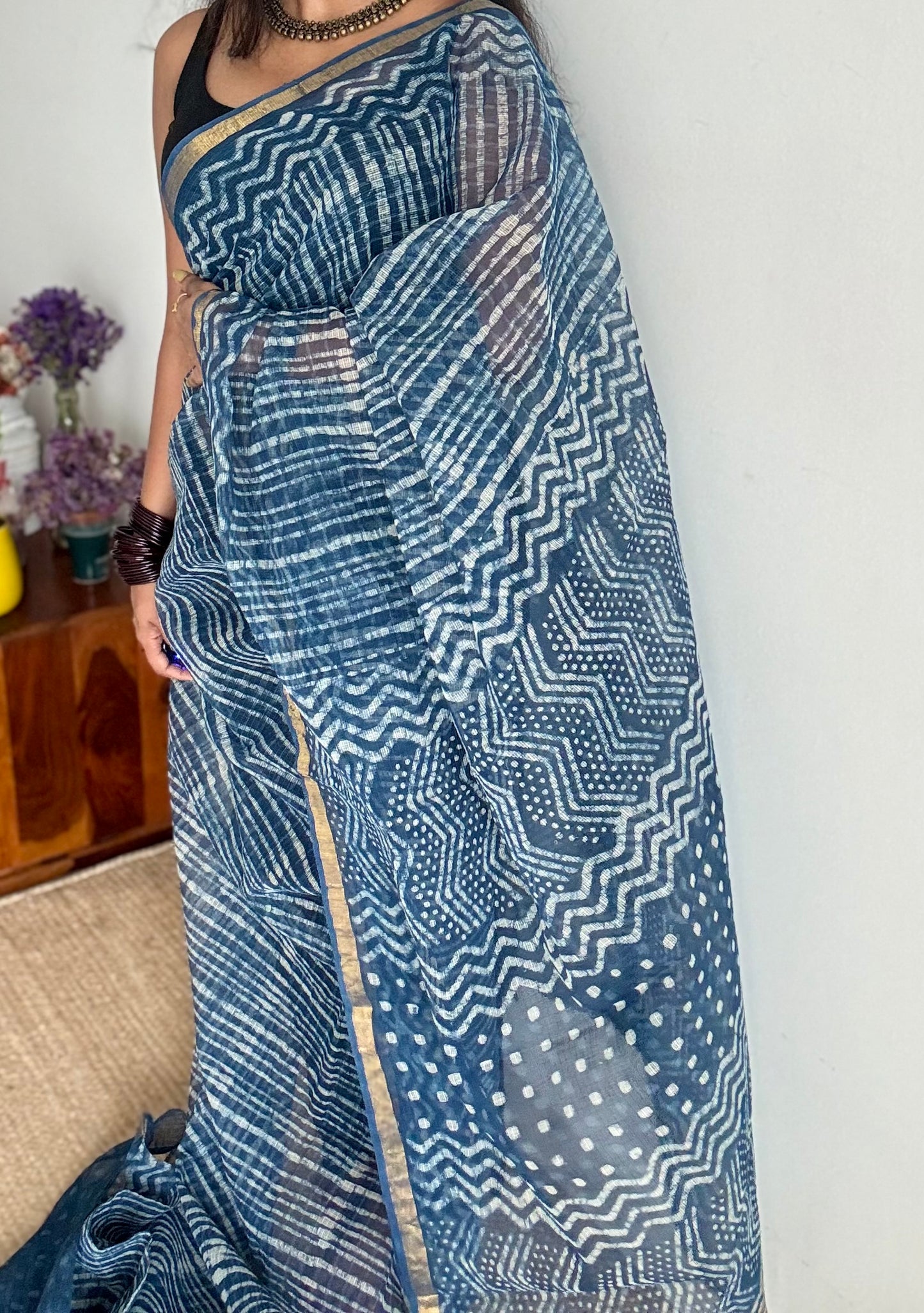 Zig Zag Zindagi - Indigo kota doria saree, with gold zari border - YCTORKDAP05