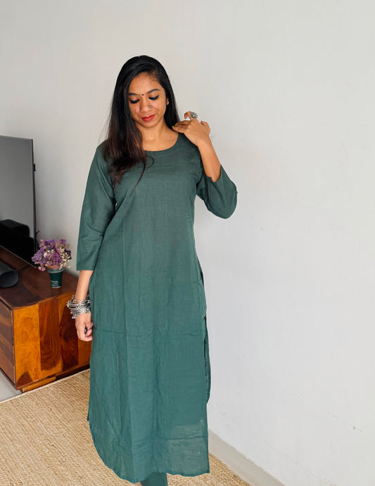 Dark green cotton round-neck stitched kurta co-ord set, three-fourth sleeves - YCSEBPSFE248