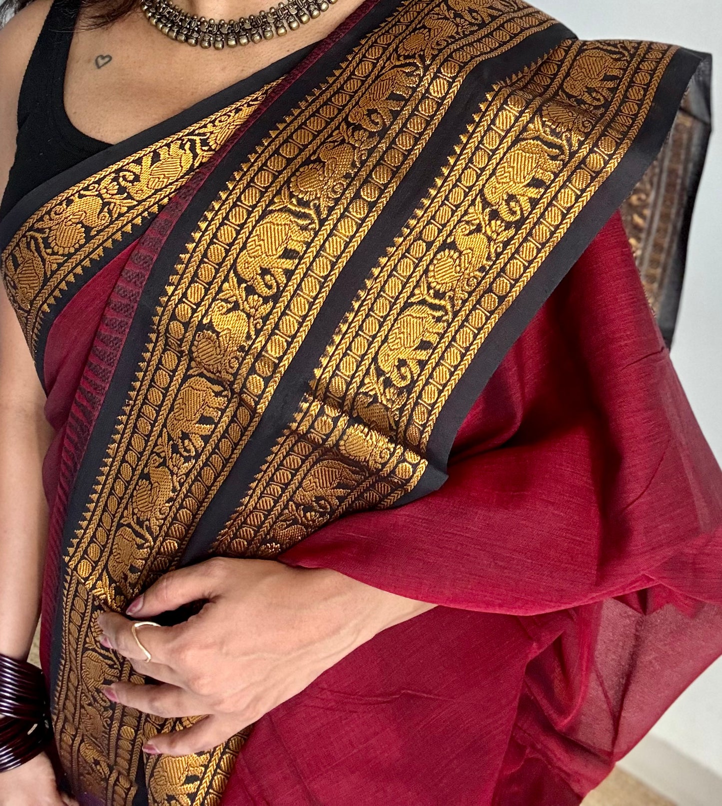 Kanchi cotton saree, dark red with black wide zari border - YCCOTNMA263