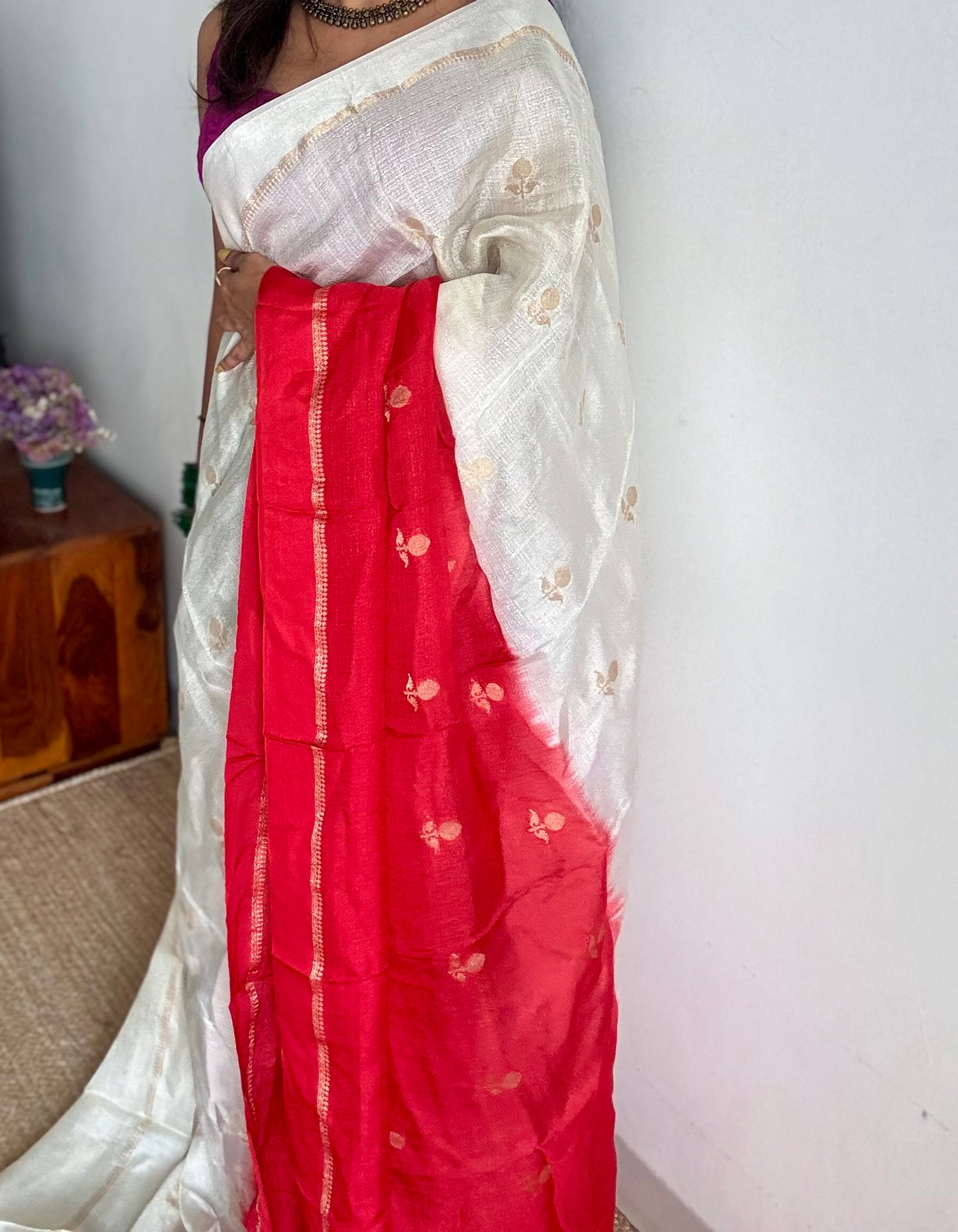 White red dual tone in viscose soft silk with satin border, jacquard zari motifs - YCDOSFE197