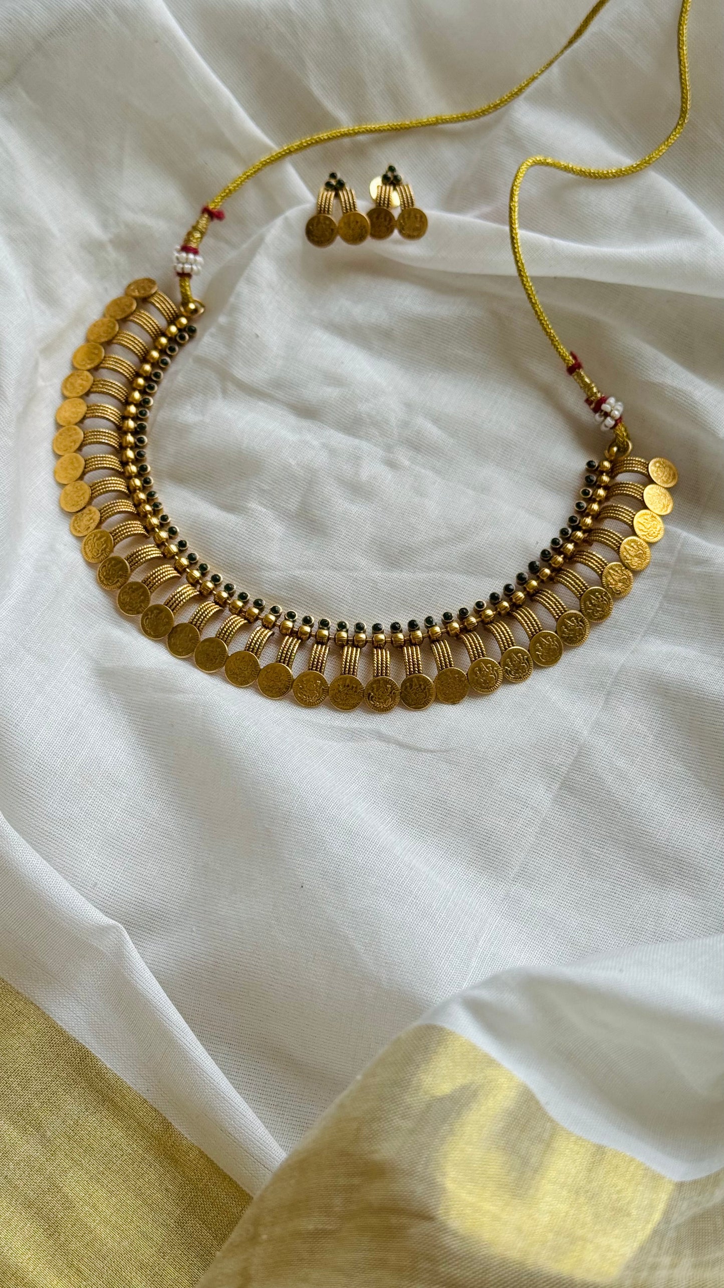 Coin neckpiece with green stones, with earrings - YCGPNP739
