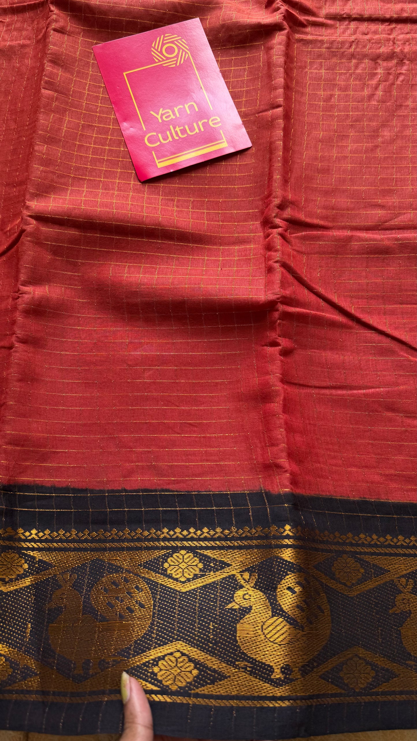 Red with black contrast zari checkered sungudi, kattuchayam dyed madurai cotton - YCCOTNJUCC16