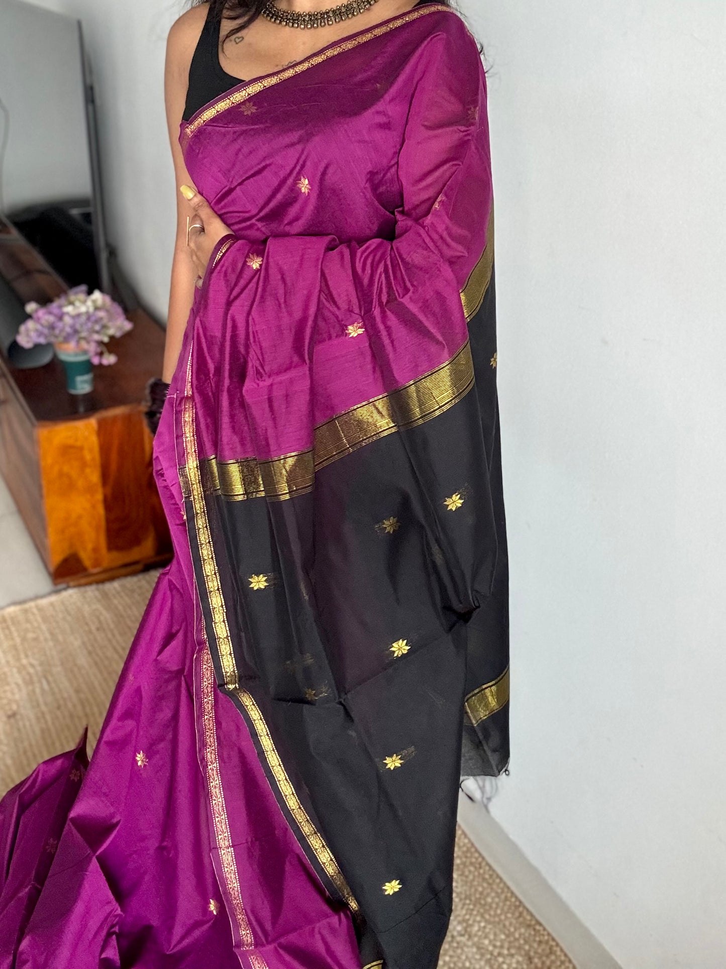 Grape wine with black, gold buttas, semi maheshwari cotton silk - YCCOTNCSDE86