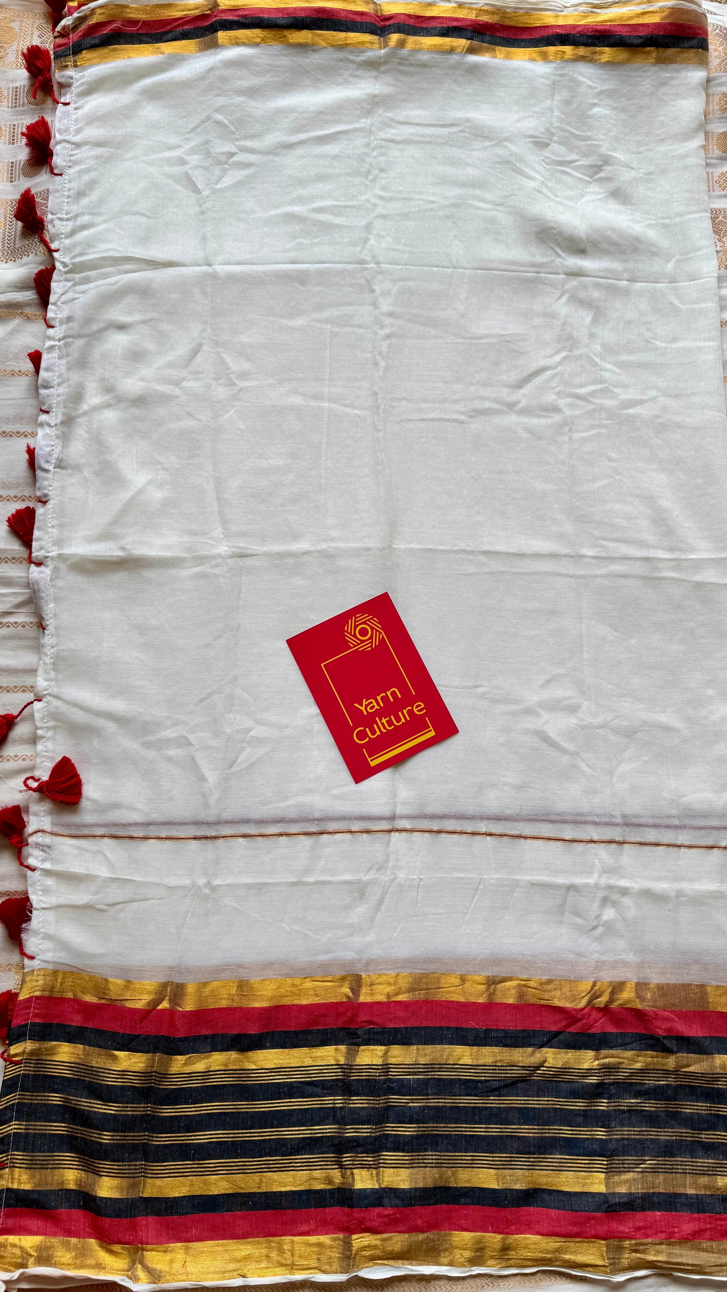 Ivory mul saree, red, black and gold striped border - YCIEON36