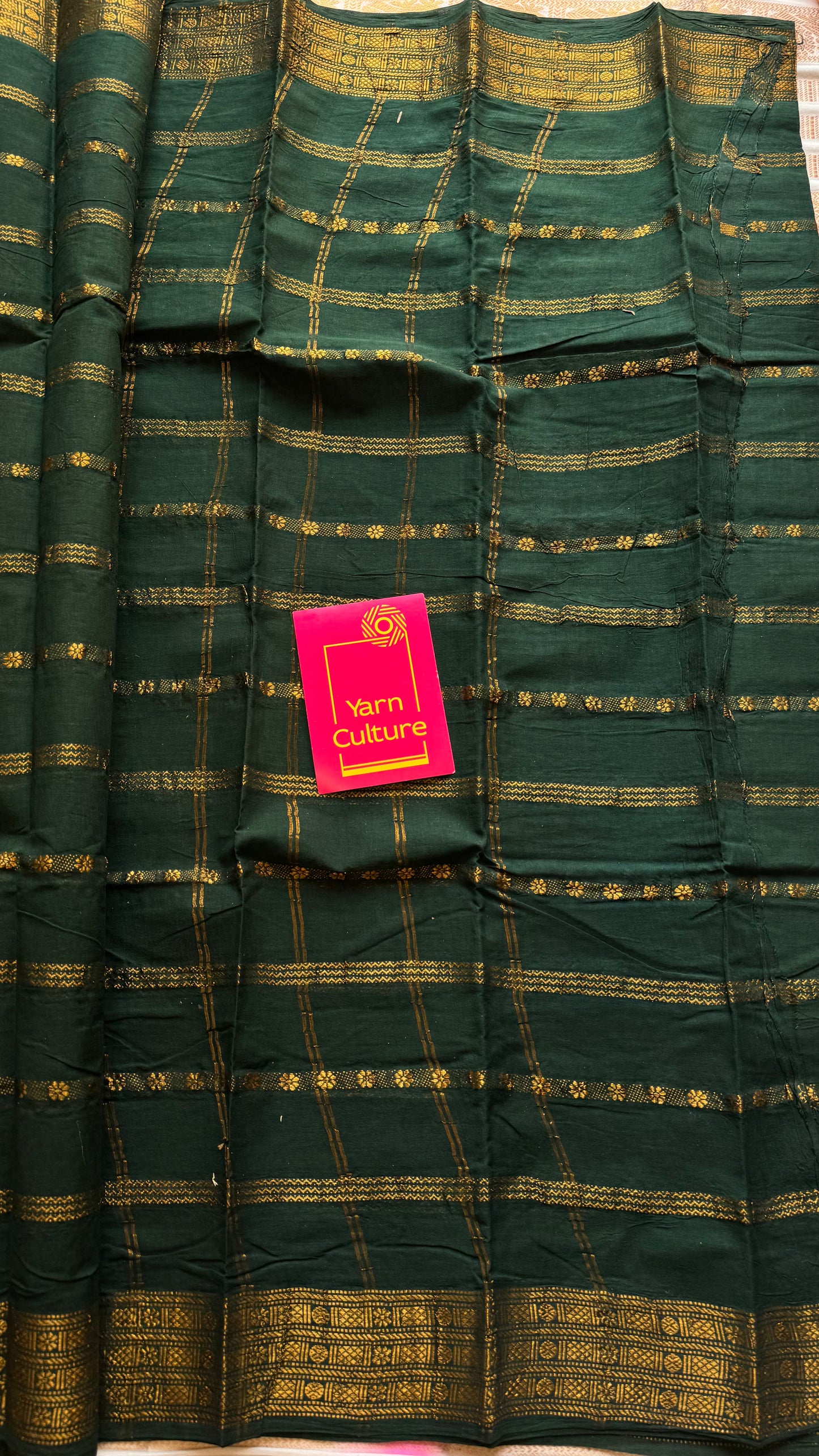 Dark green floral patterned velthaari, kattuchayam dyed madurai cotton saree  - YCCOTNMSAP213