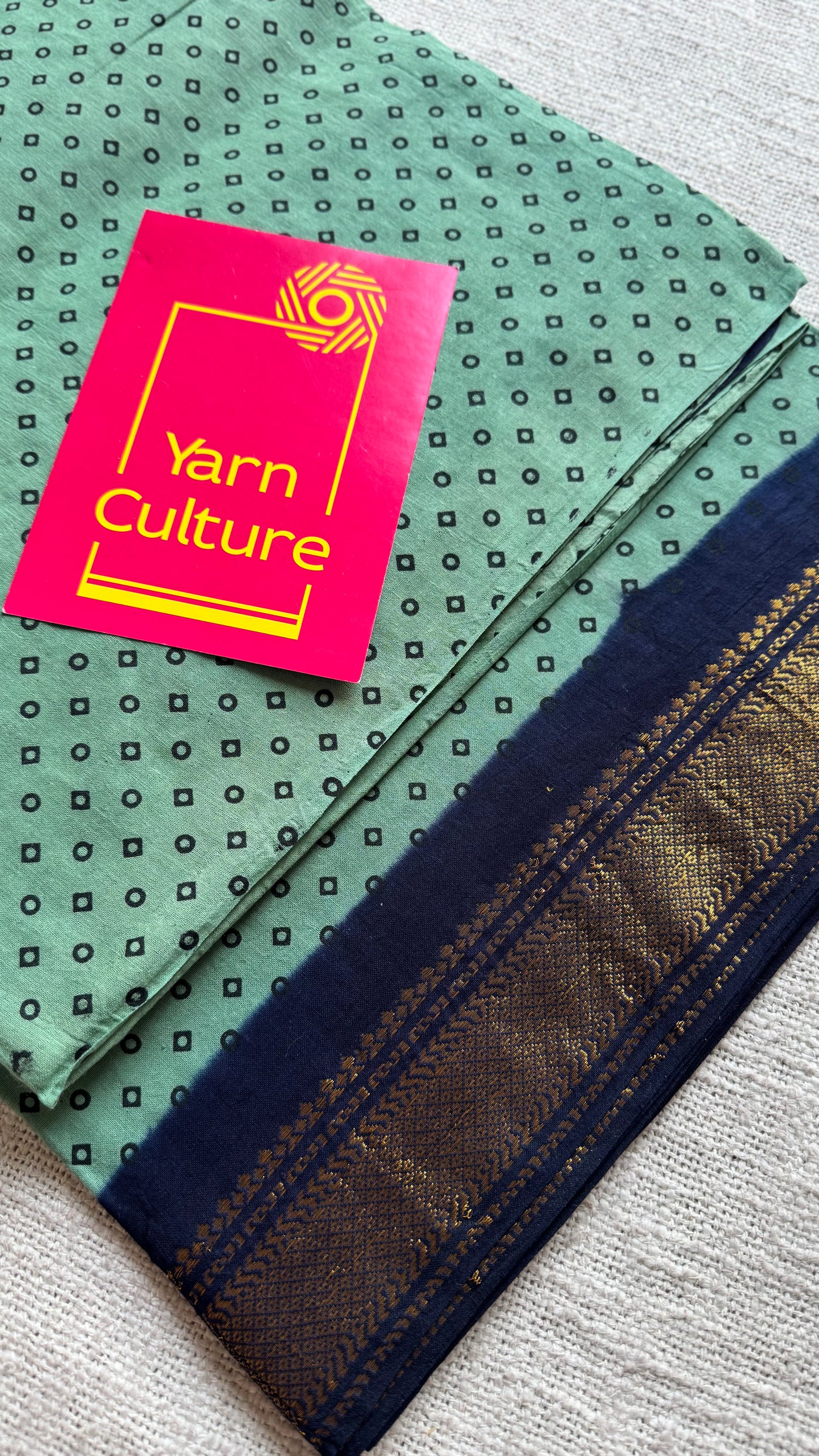 Pista green with navy blue, kattuchayam dyed madurai sungudi cotton saree - YCCOTNMSFE02