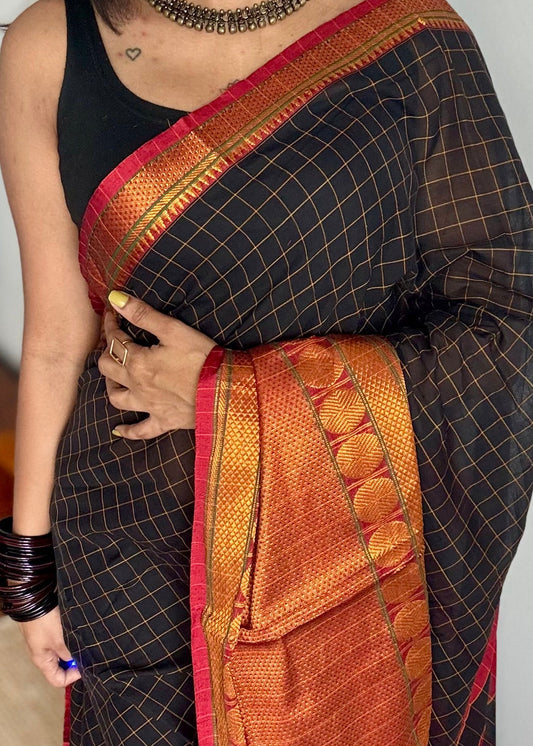 Black checkered premium narayanpet soft cotton with wide zari border - YCWOTDNPNO78