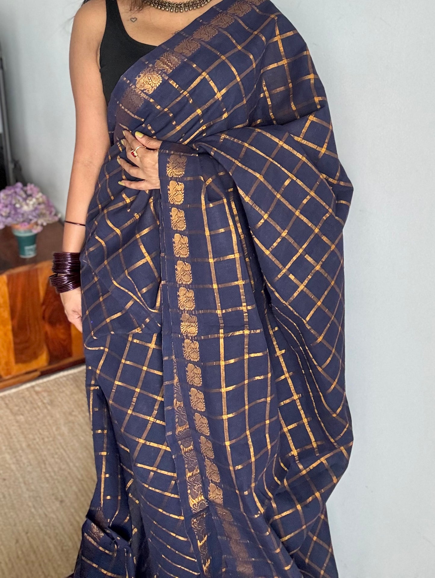 Dark blue pavithra kattam kattuchayam dyed madurai cotton saree - YCCOTNMSFE123