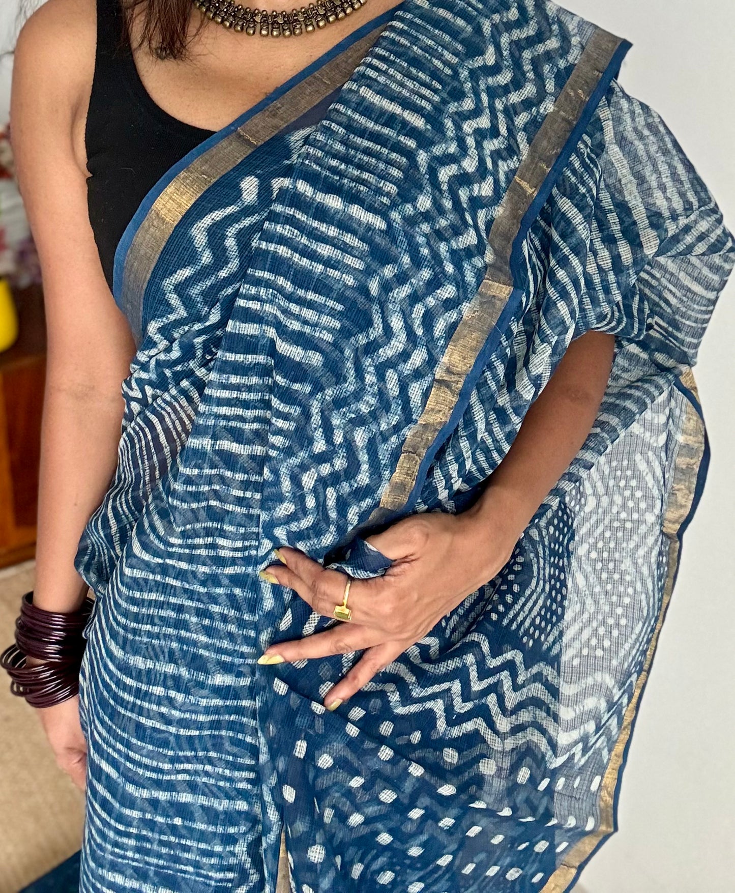 Zig Zag Zindagi - Indigo kota doria saree, with gold zari border - YCTORKDAP05