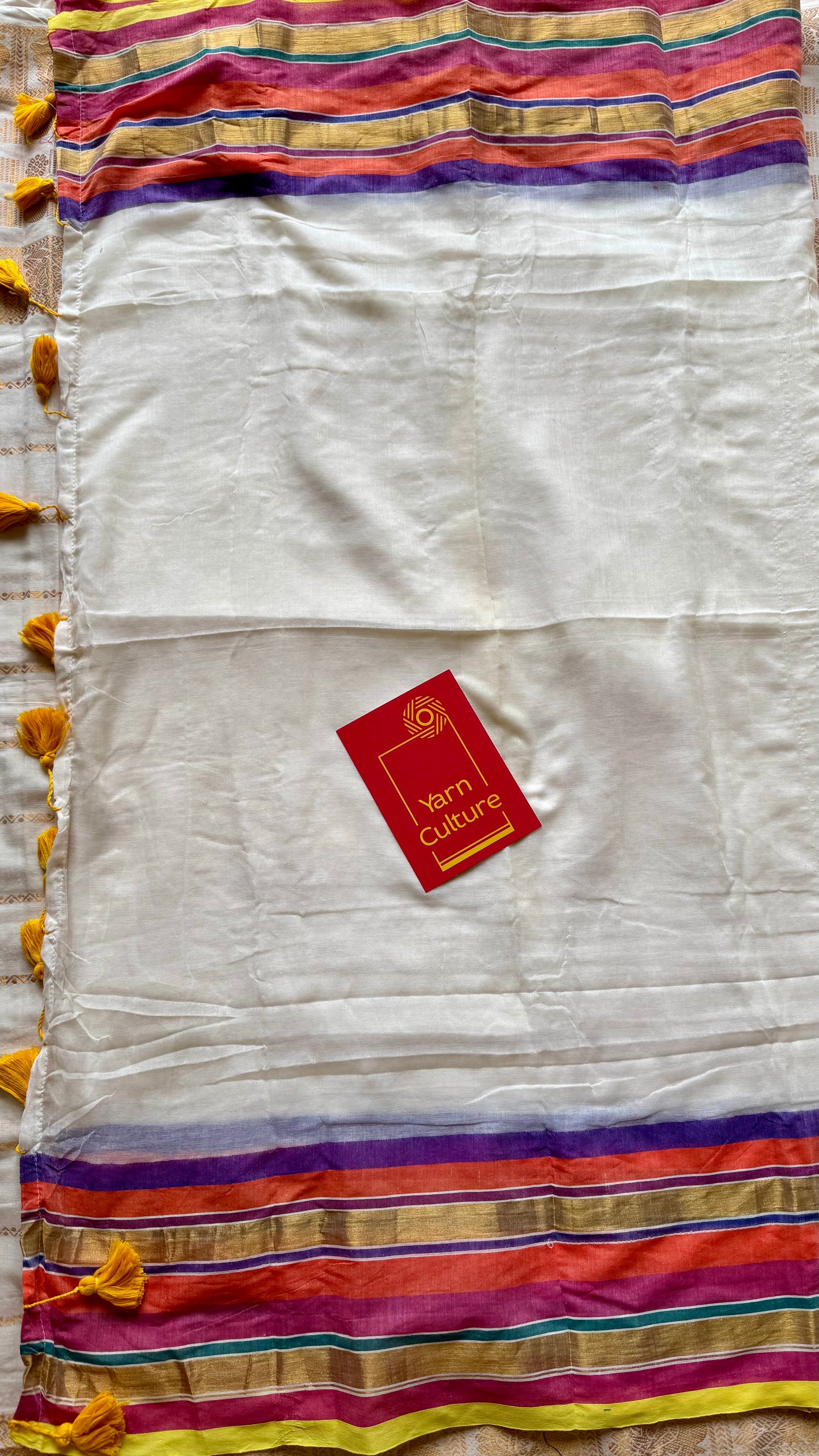 Ivory mul saree, multicoloured border - YCIEON34
